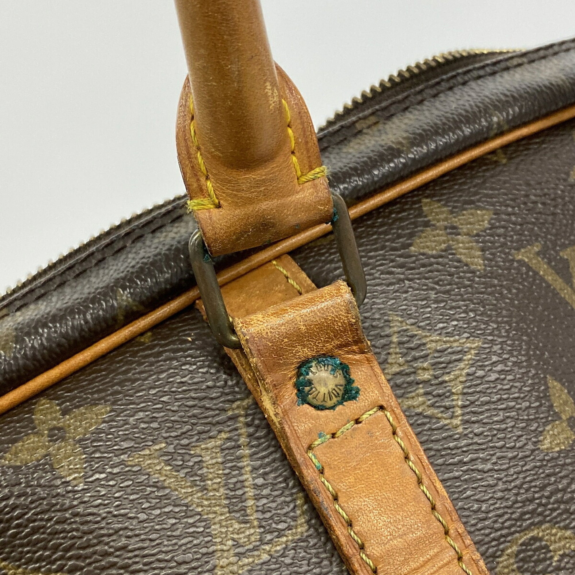 Louis Vuitton Brown Briefcase (Pre-Owned)