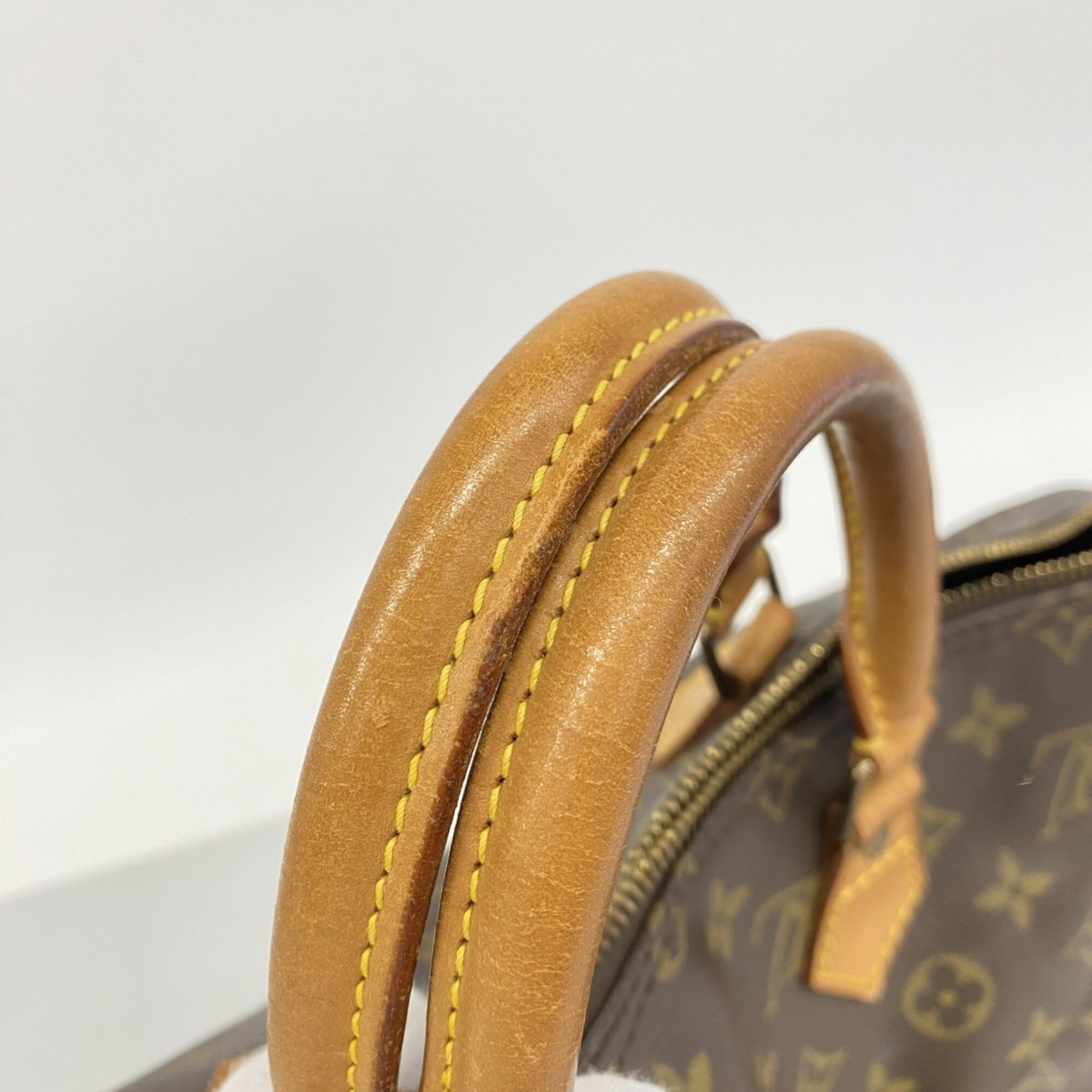 Louis Vuitton Brown Handbag (Pre-Owned)