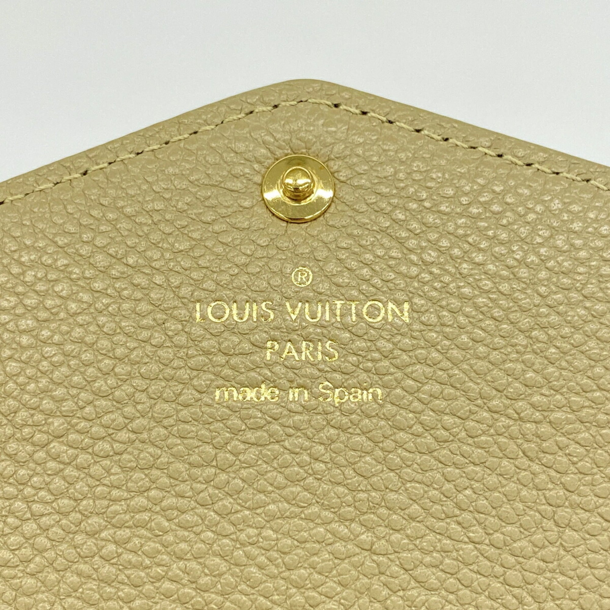 Louis Vuitton Beige Long Wallet (Bi-Fold) (Pre-Owned)