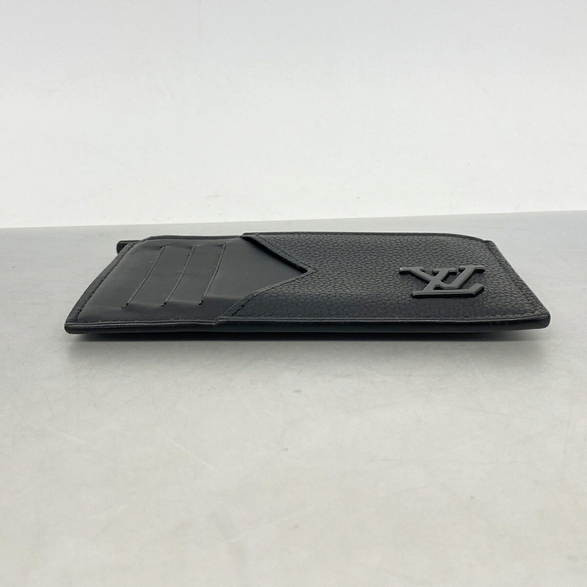 Louis Vuitton Black Coin Purse/Coin Case (Pre-Owned)