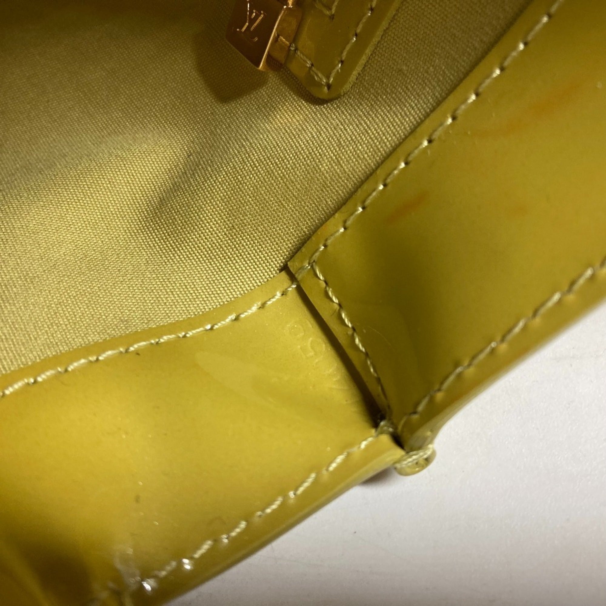 Louis Vuitton Yellow Monogram Vernis Handbag Tote Bag (Pre-Owned)