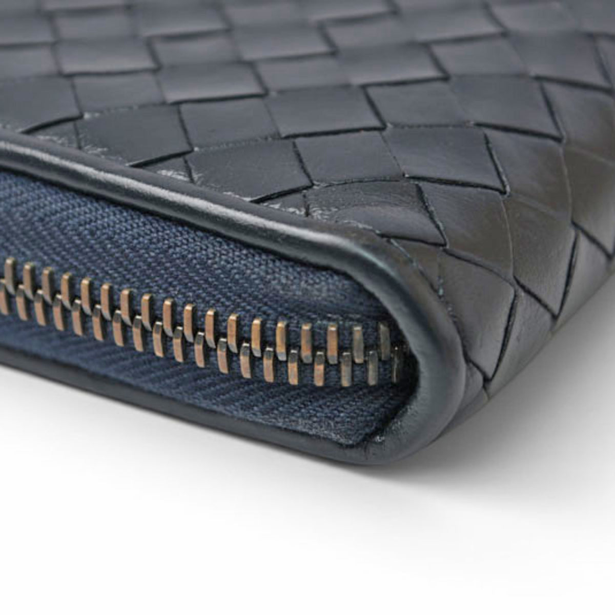 Bottega Veneta Navy Leather Long Wallet (Bi-Fold) (Pre-Owned)