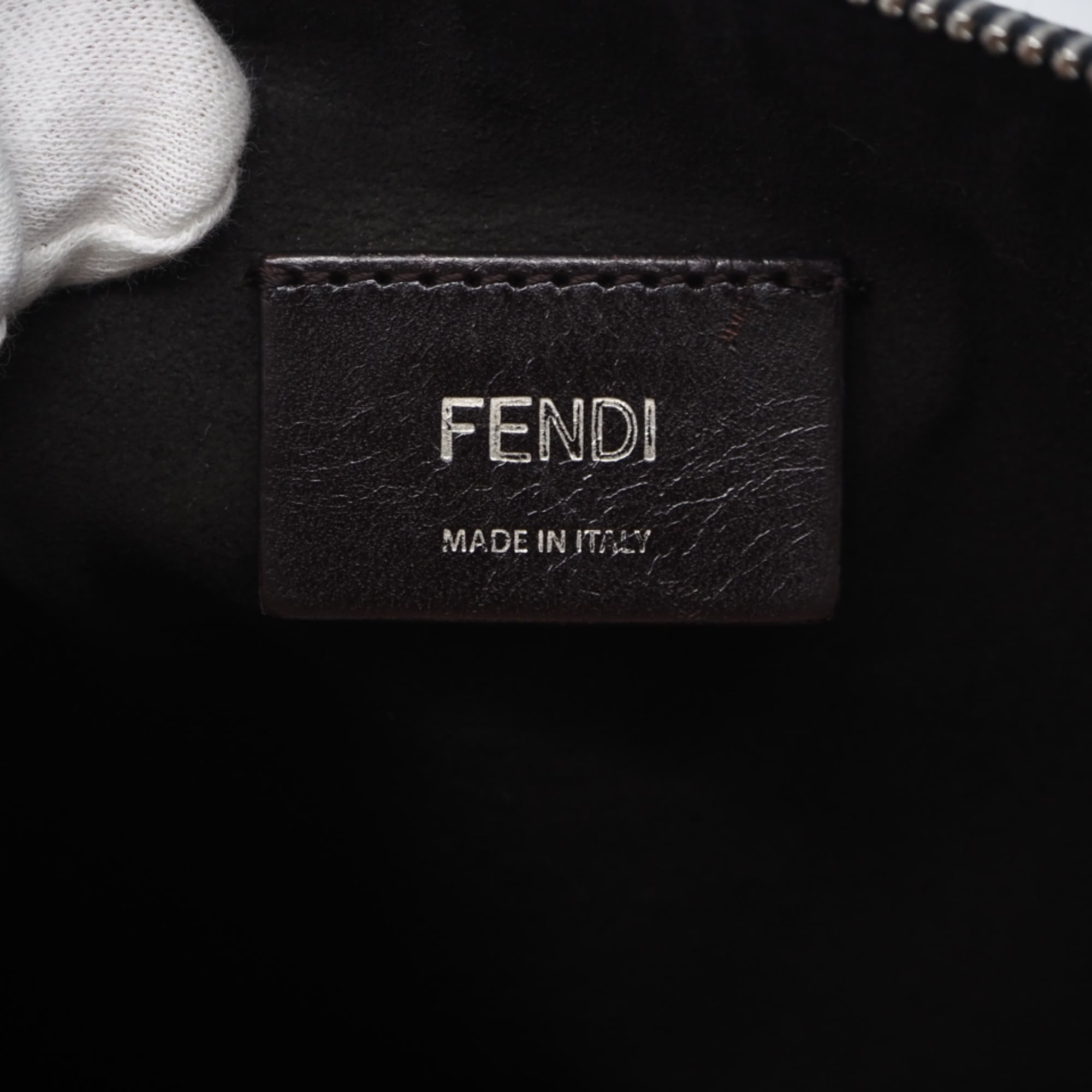 Fendi Brown Navy Leather Shoulder Bag (Pre-Owned)