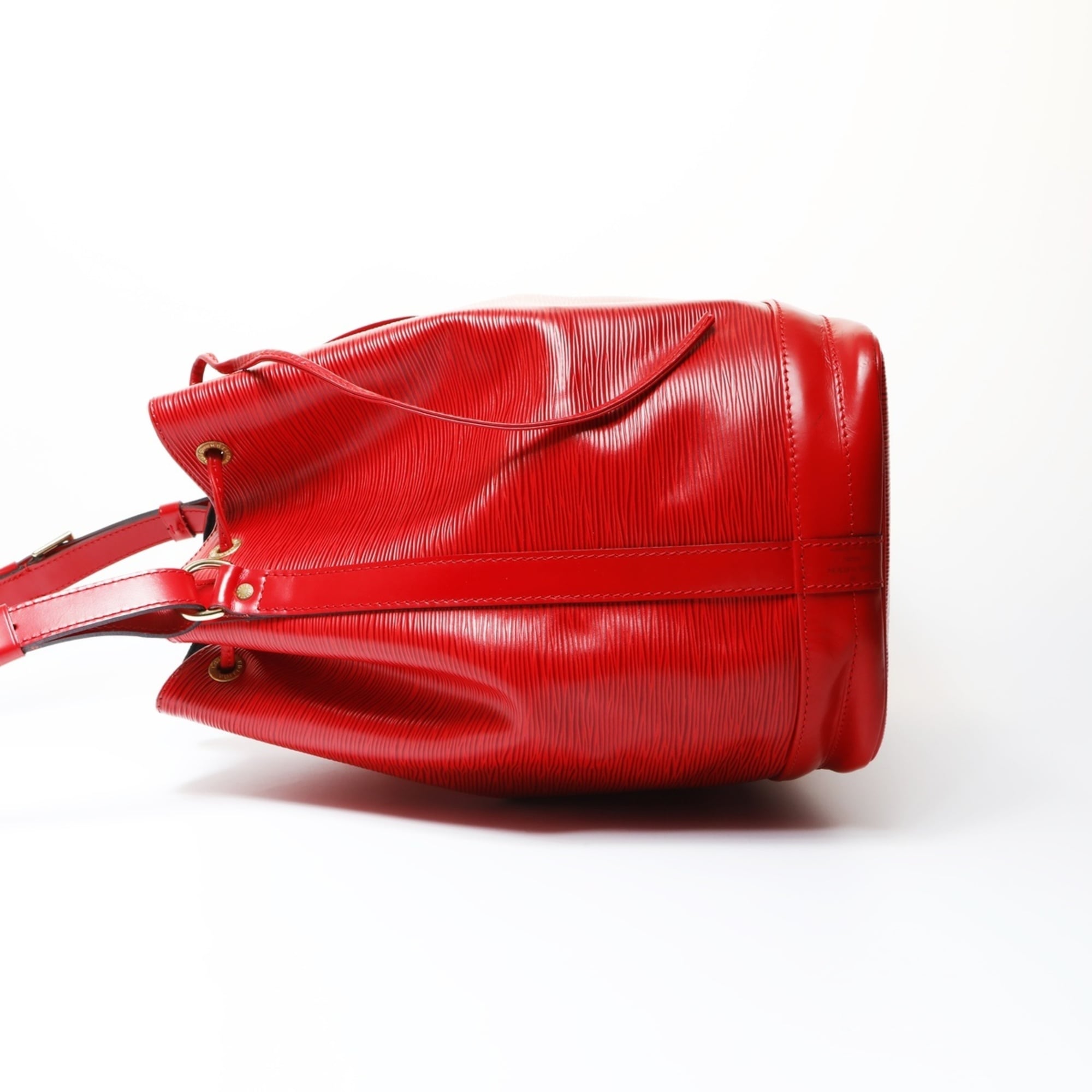 Louis Vuitton Red Color Epi Leather Shoulder Bag (Pre-Owned)