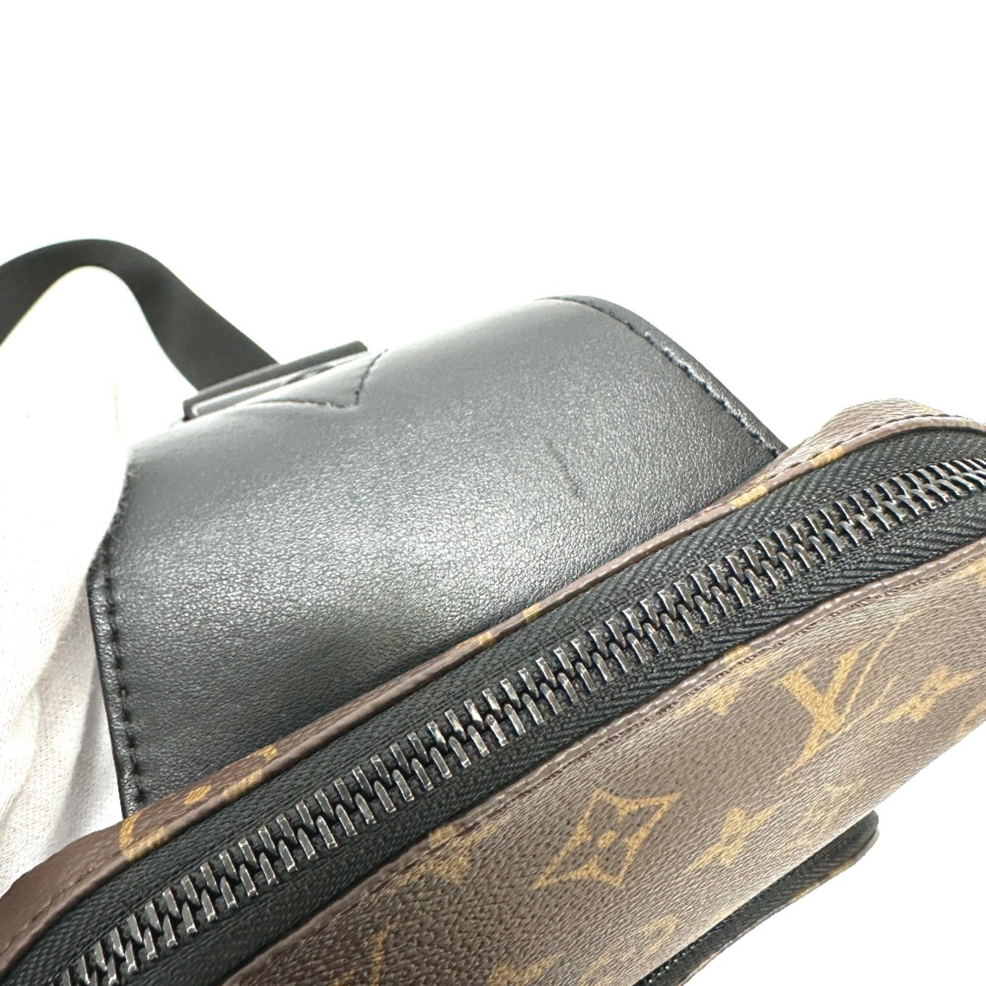 Louis Vuitton Brown Other Other (Pre-Owned)