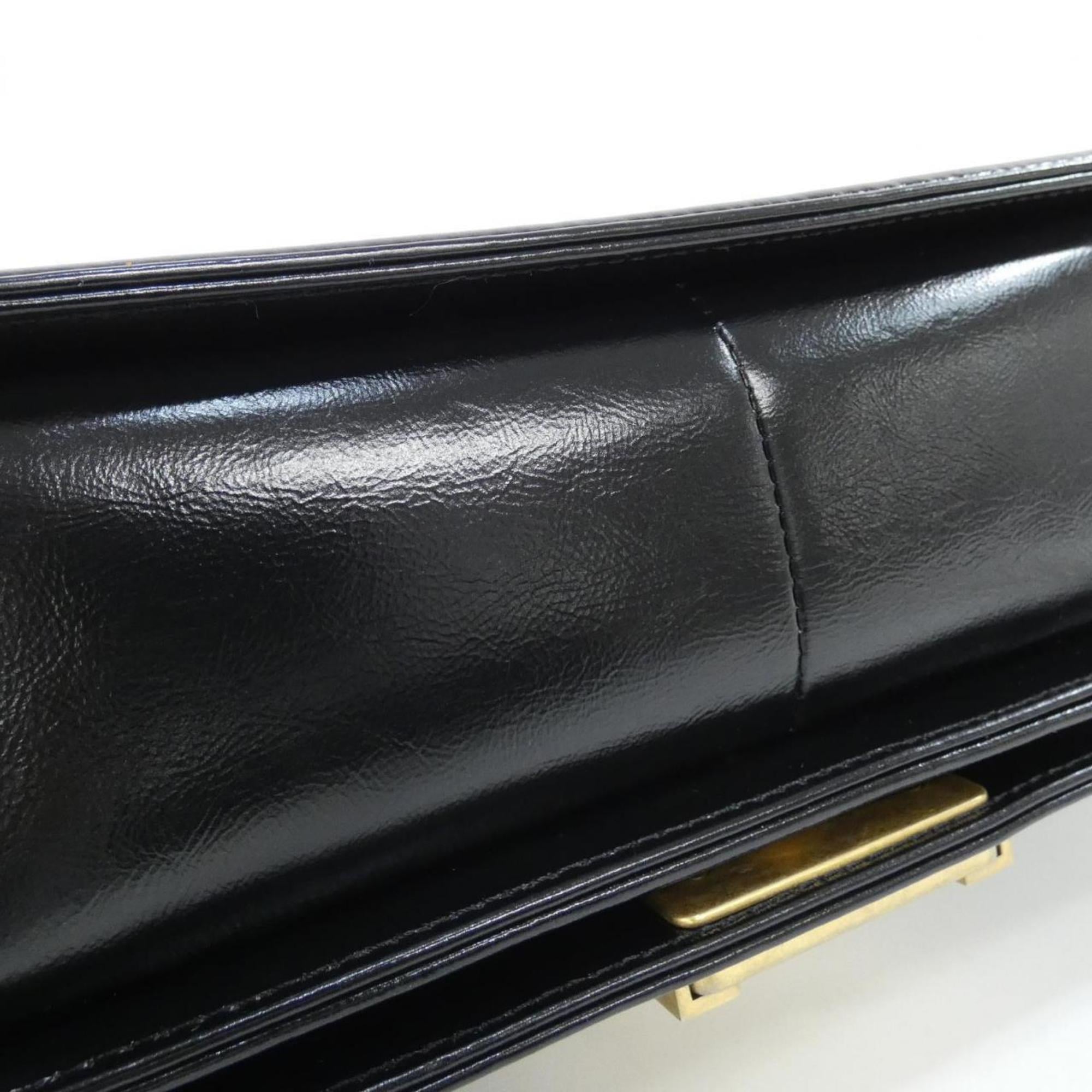 Chanel Black Gold Leather Shoulder Bag (Pre-Owned)