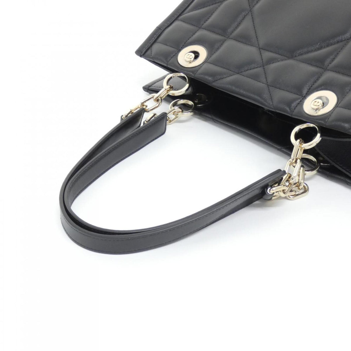 Christian Dior Black Leather Handbag (Pre-Owned)