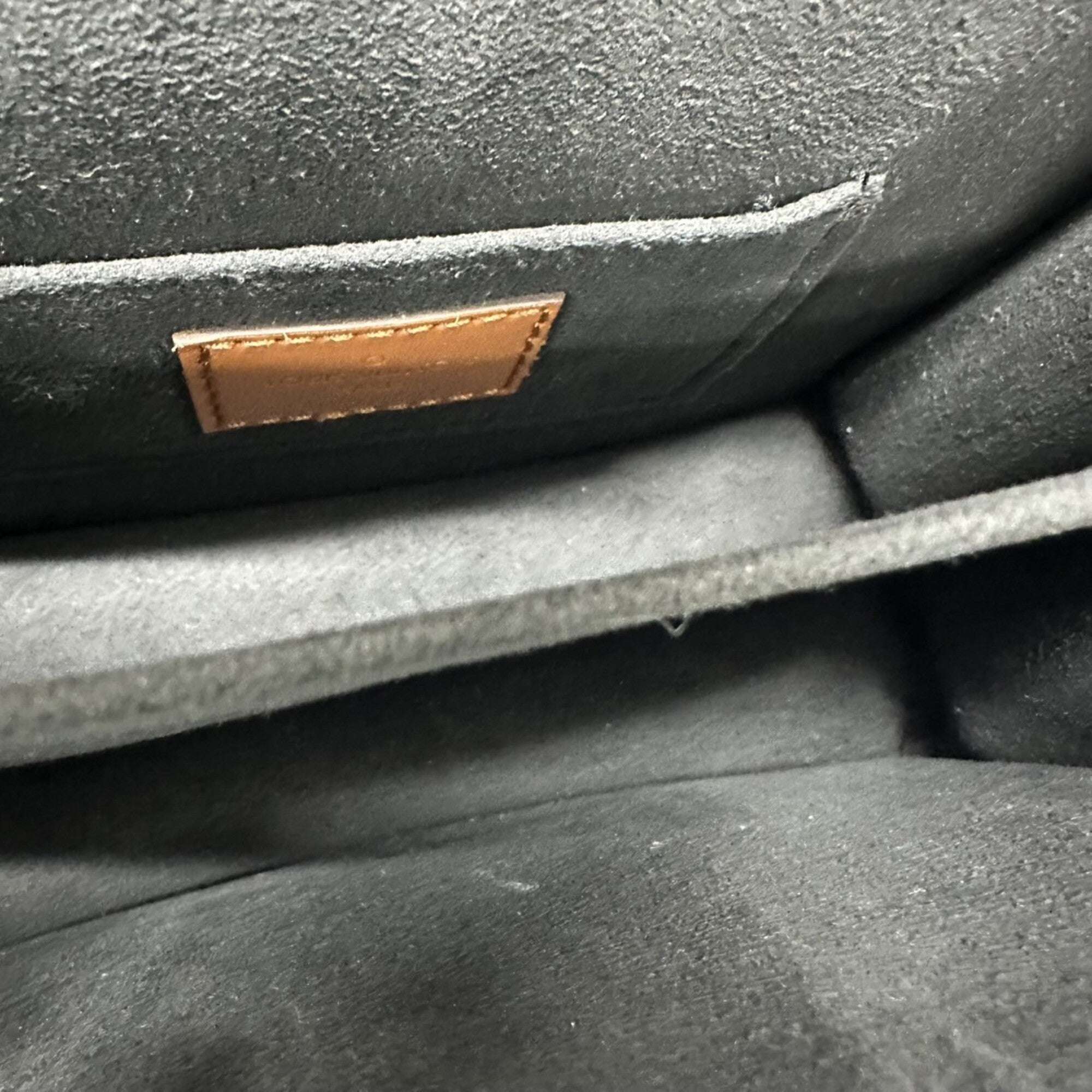 Louis Vuitton Brown Monogram Reverse Shoulder Bag (Pre-Owned)