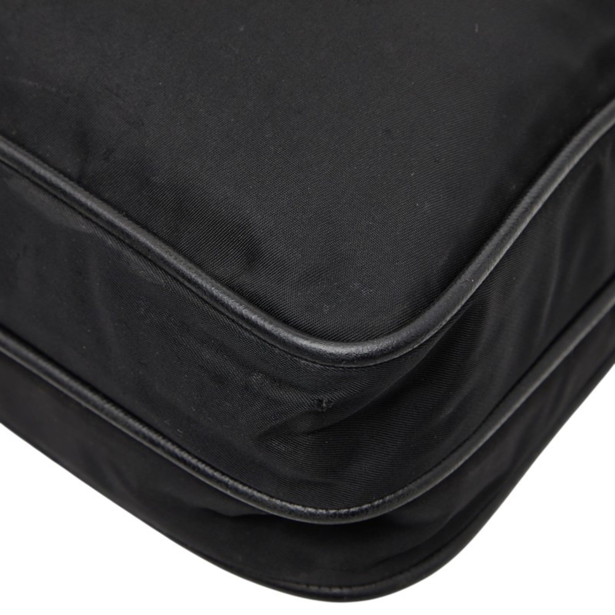 Prada Black Nylon Leather Shoulder Bag (Pre-Owned)