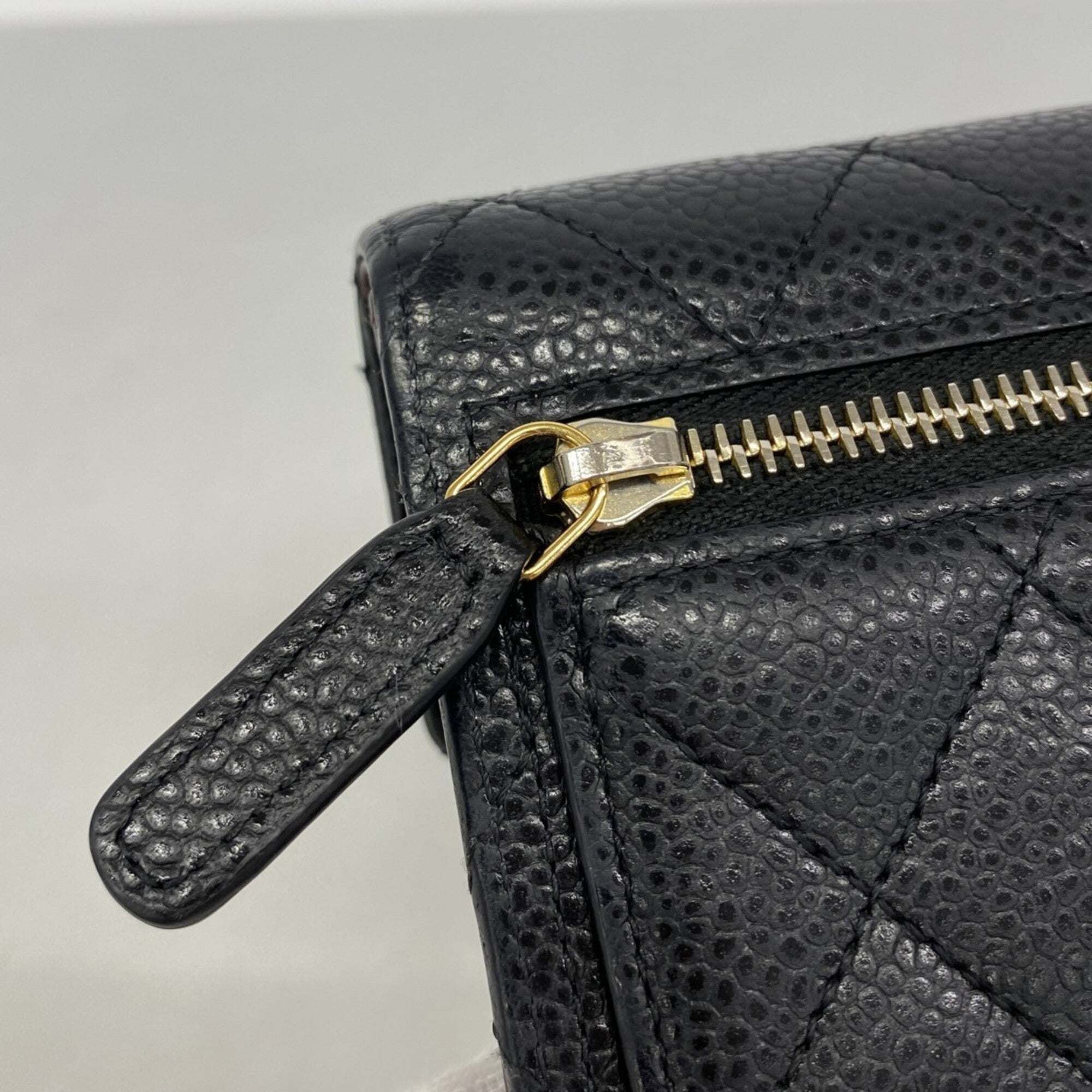Chanel Black Grained Calfskin Wallet (Tri-Fold) (Pre-Owned)