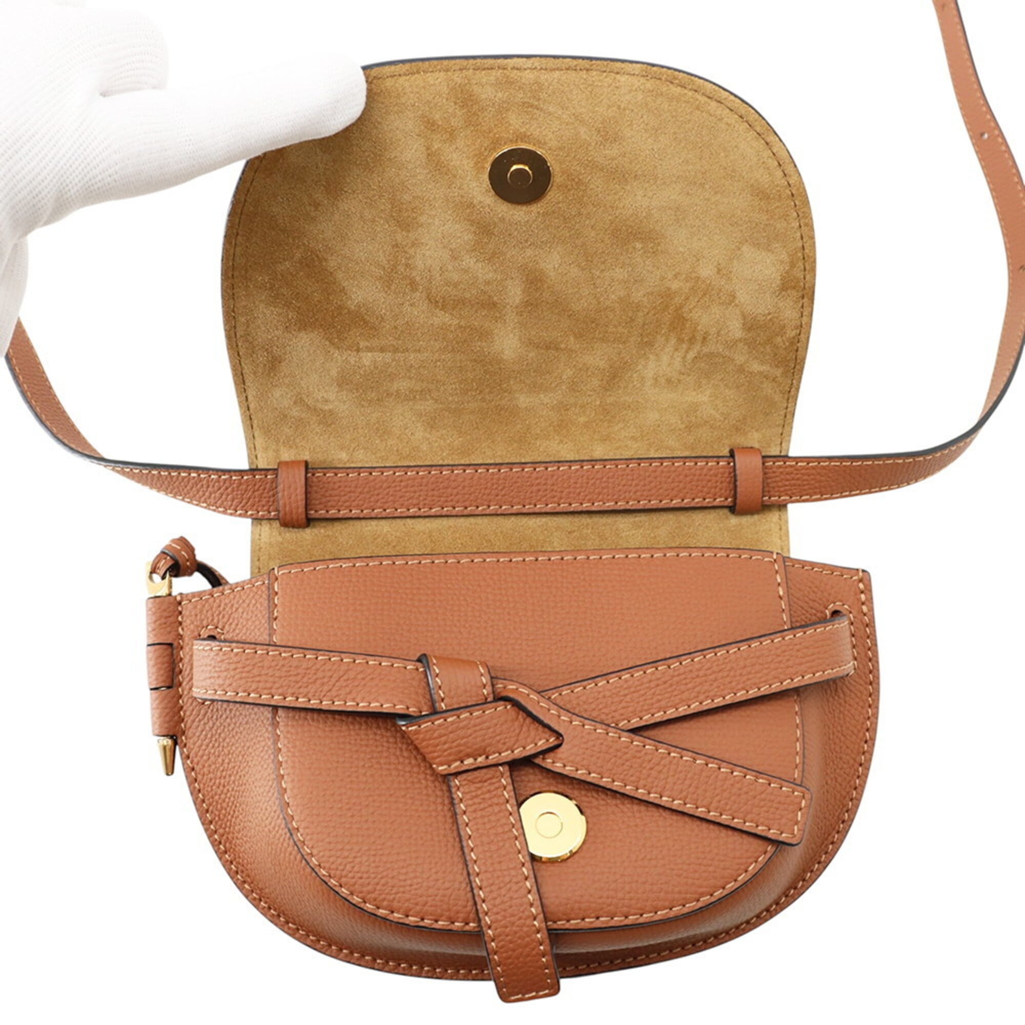 Loewe Brown Leather Shoulder Bag (Pre-Owned)
