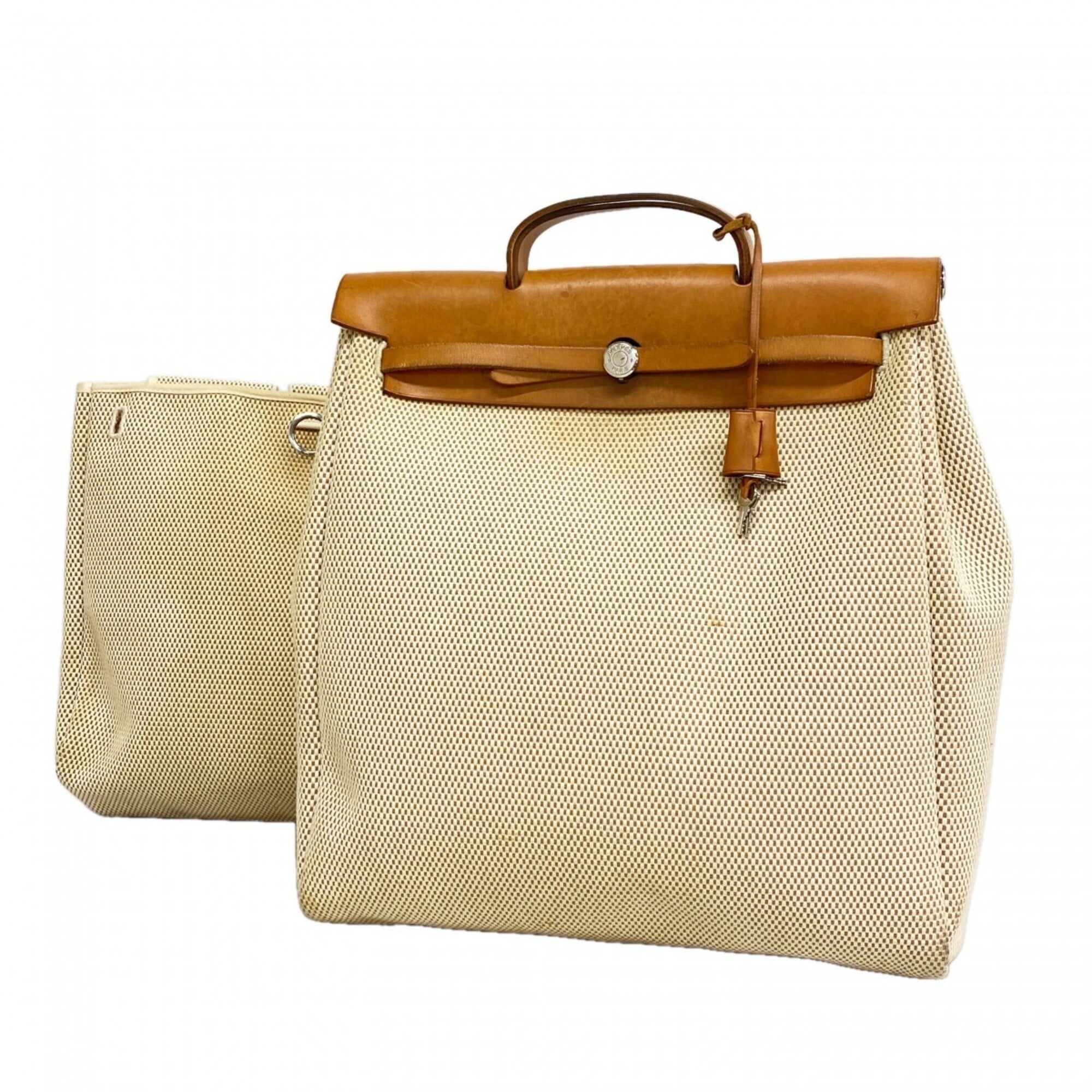 Hermes Natural Handbag (Pre-Owned)