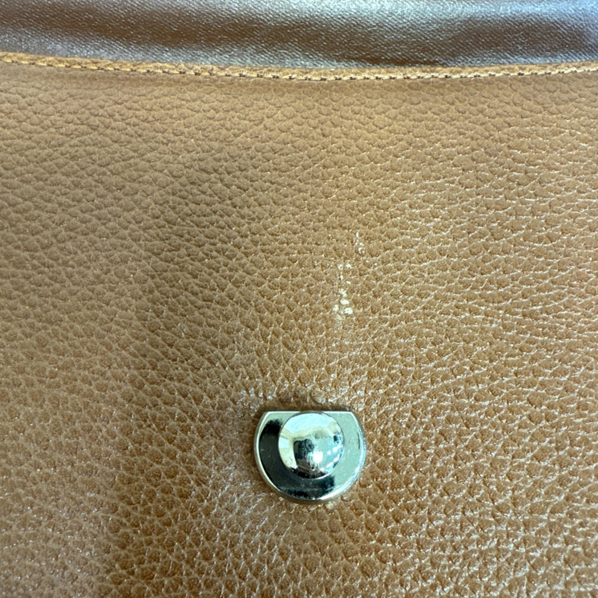 Burberry Brown Leather Shoulder Bag (Pre-Owned)