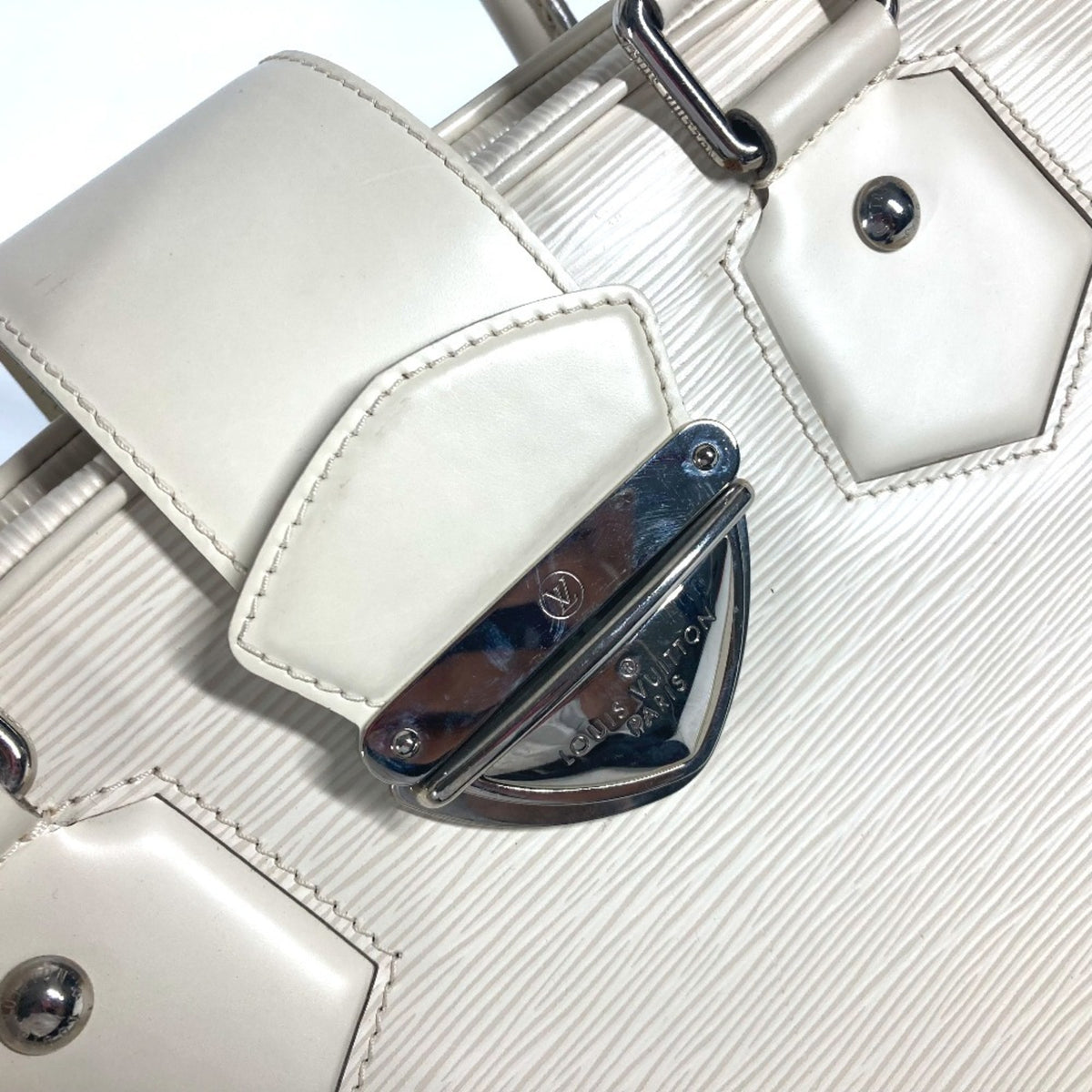 Louis Vuitton Epi Lv Off White White Epi Leather Boston Bag Handbag Shoulder Bag (Pre-Owned)