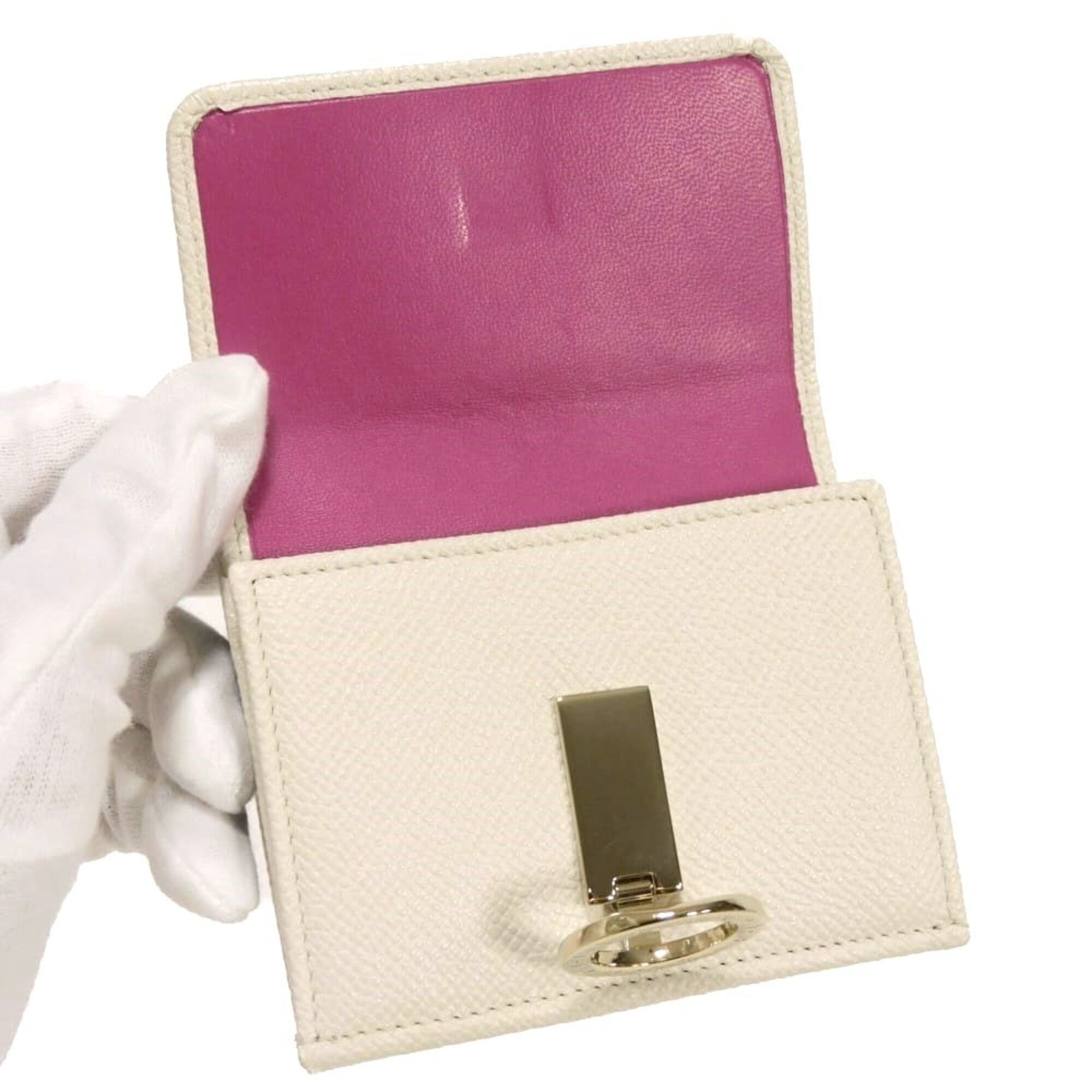 Bvlgari White Leather Wallet (Tri-Fold) (Pre-Owned)