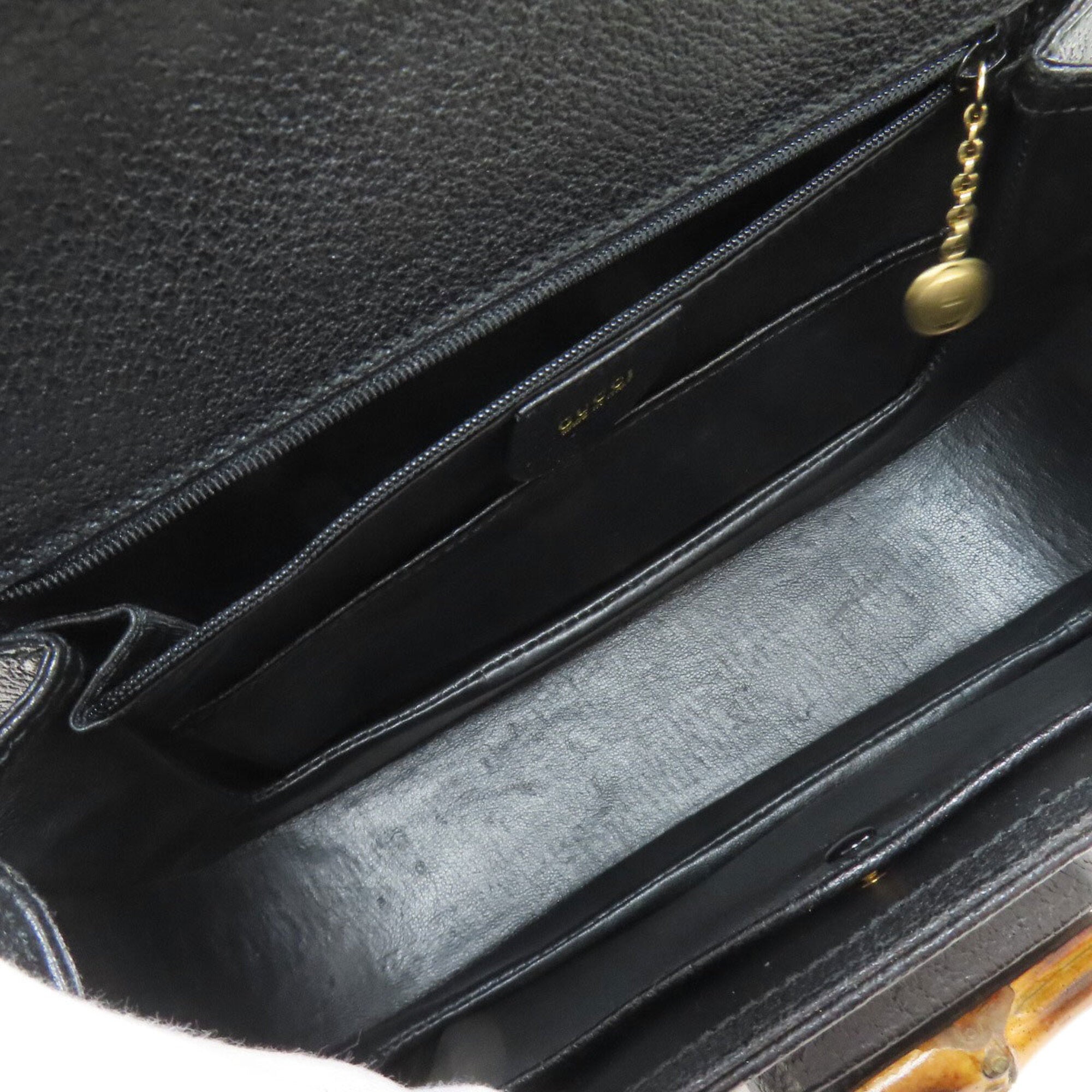 Gucci Black Leather Handbag (Pre-Owned)