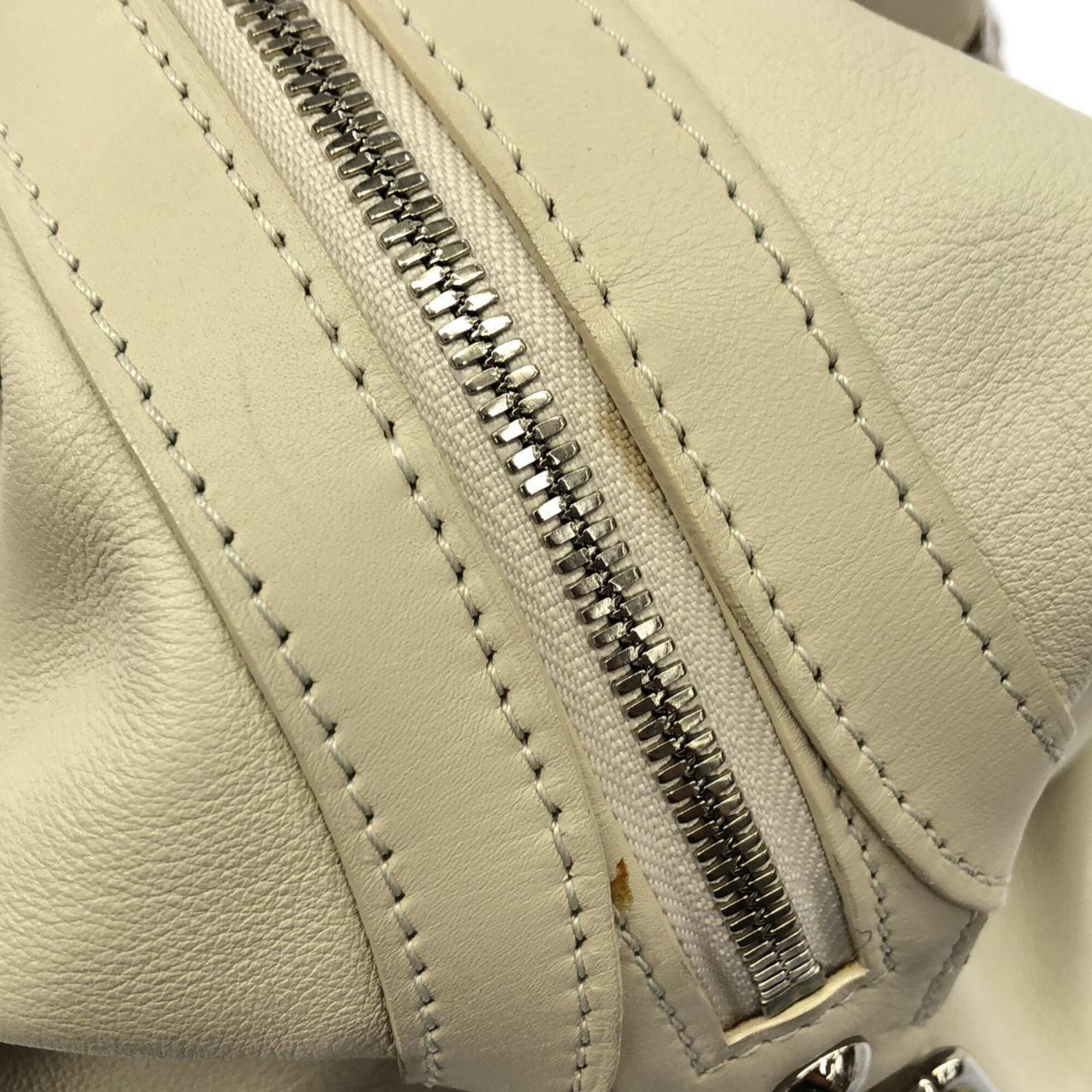 Louis Vuitton Ivory Leather Handbag (Pre-Owned)