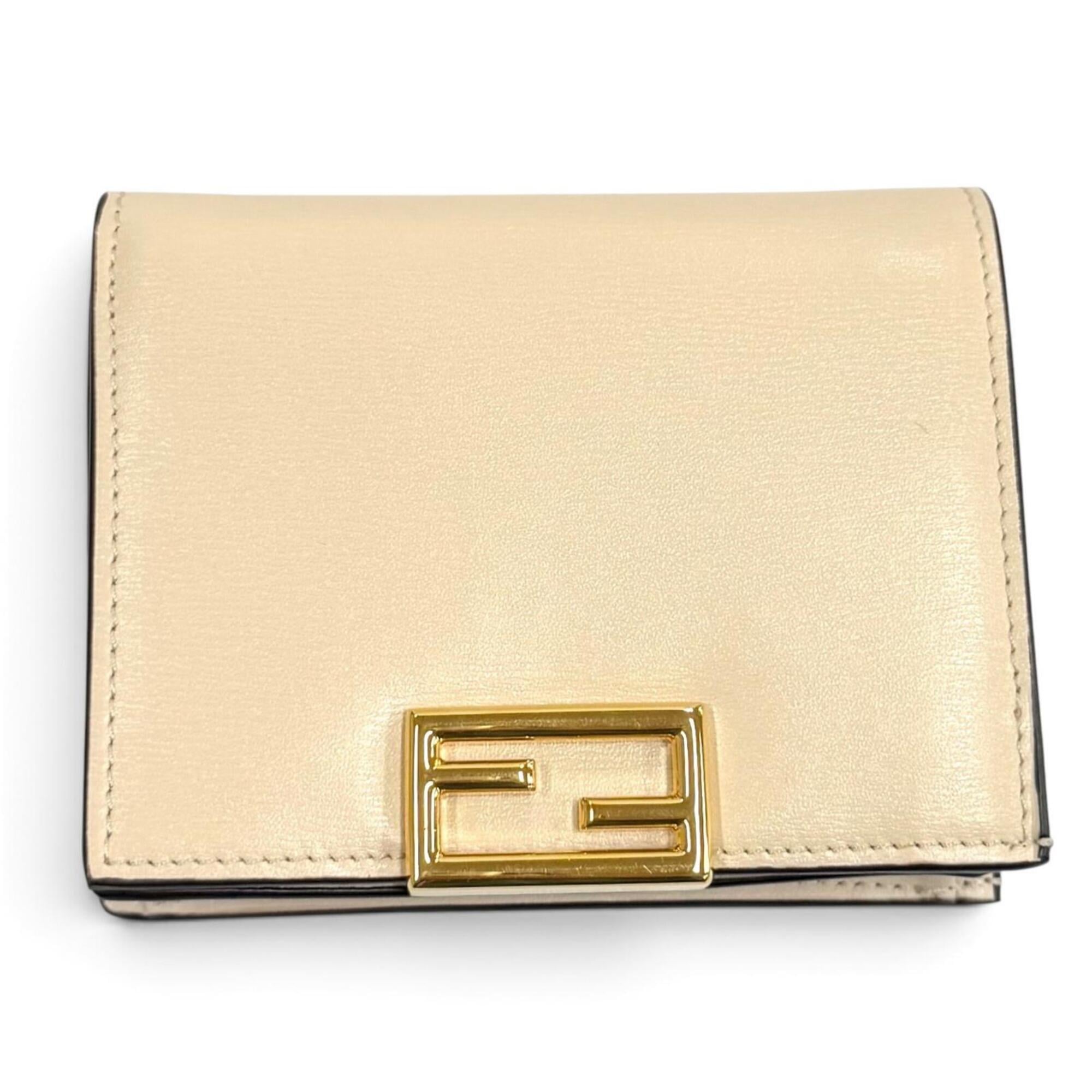 Fendi Beige Leather Wallet (Bi-Fold) (Pre-Owned)