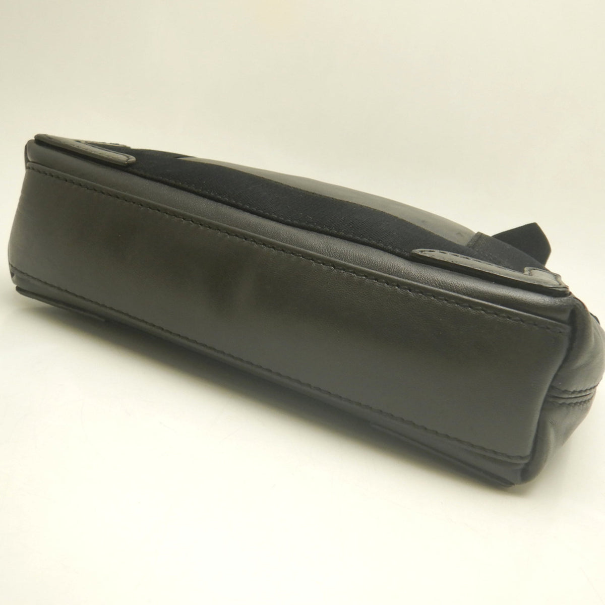Balenciaga Black Leather Handbag Pouch (Pre-Owned)