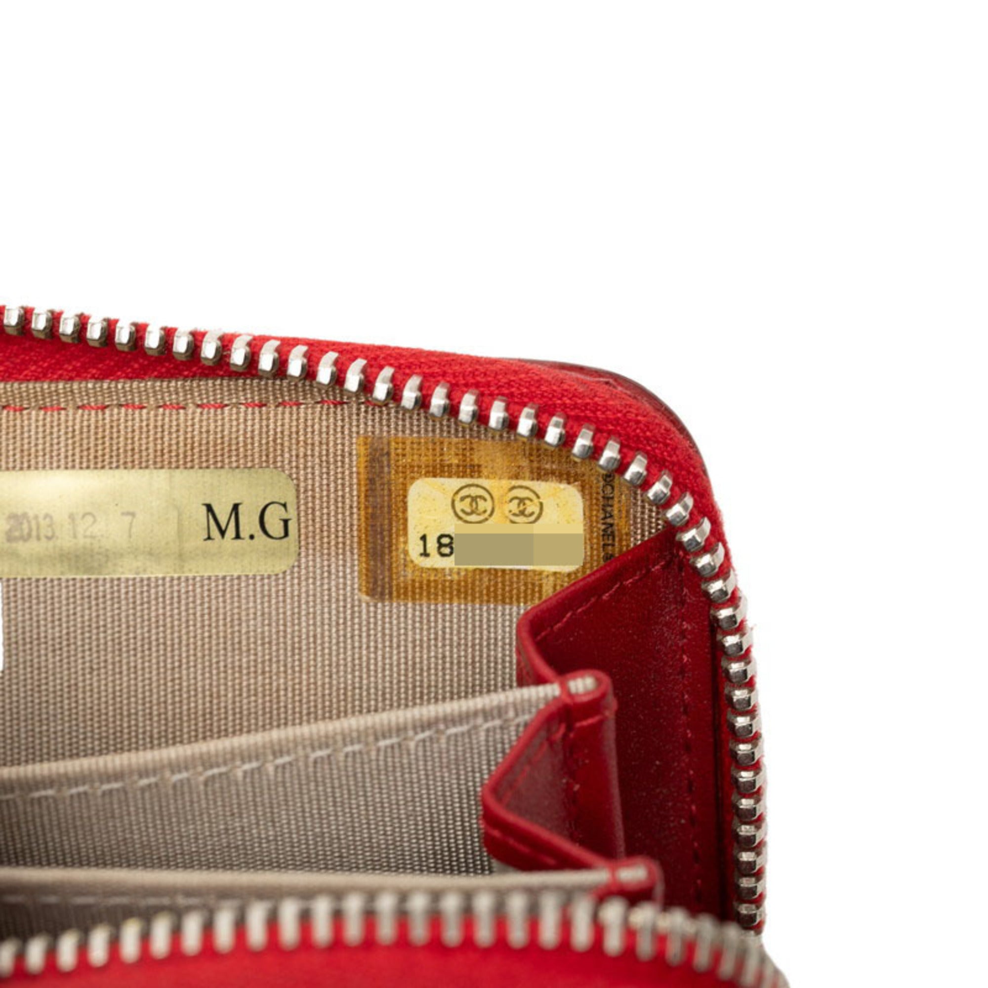 Chanel Red Color Patent Leather Coin Purse/Coin Case (Pre-Owned)