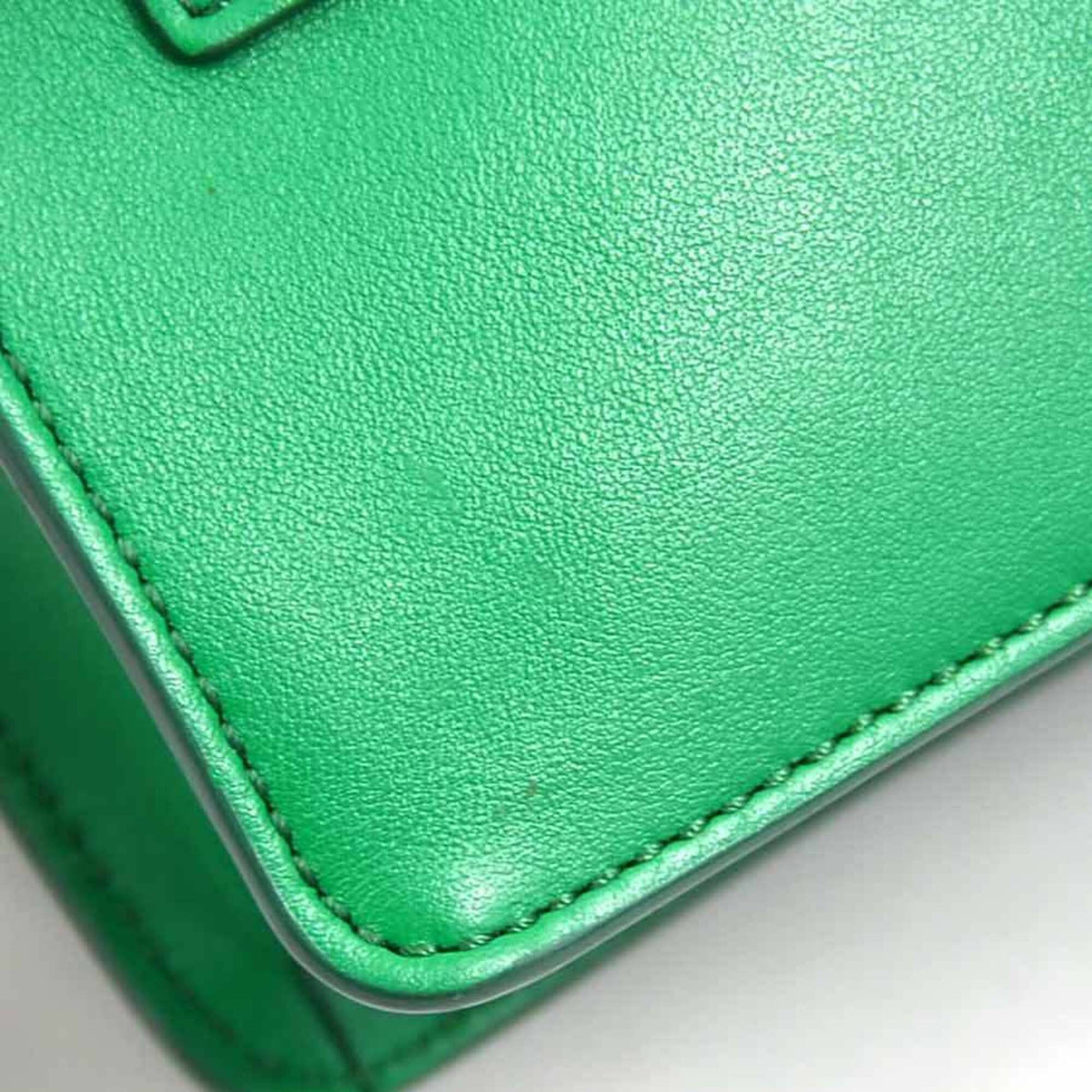 Tod's Green Leather Fanny Pack Shoulder Bag (Pre-Owned)