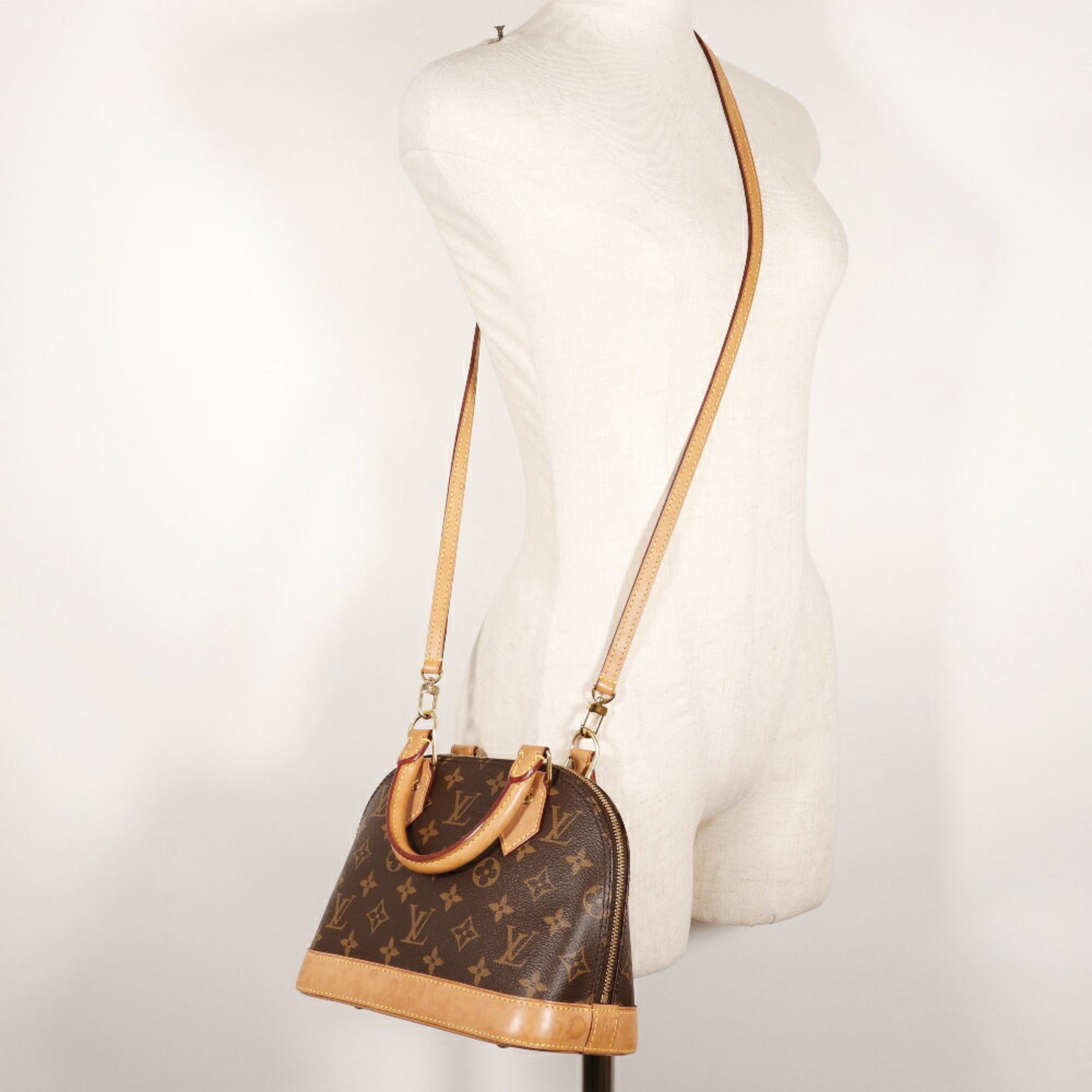 Louis Vuitton Brown Galle Monogram Monogram Handbag (Pre-Owned)