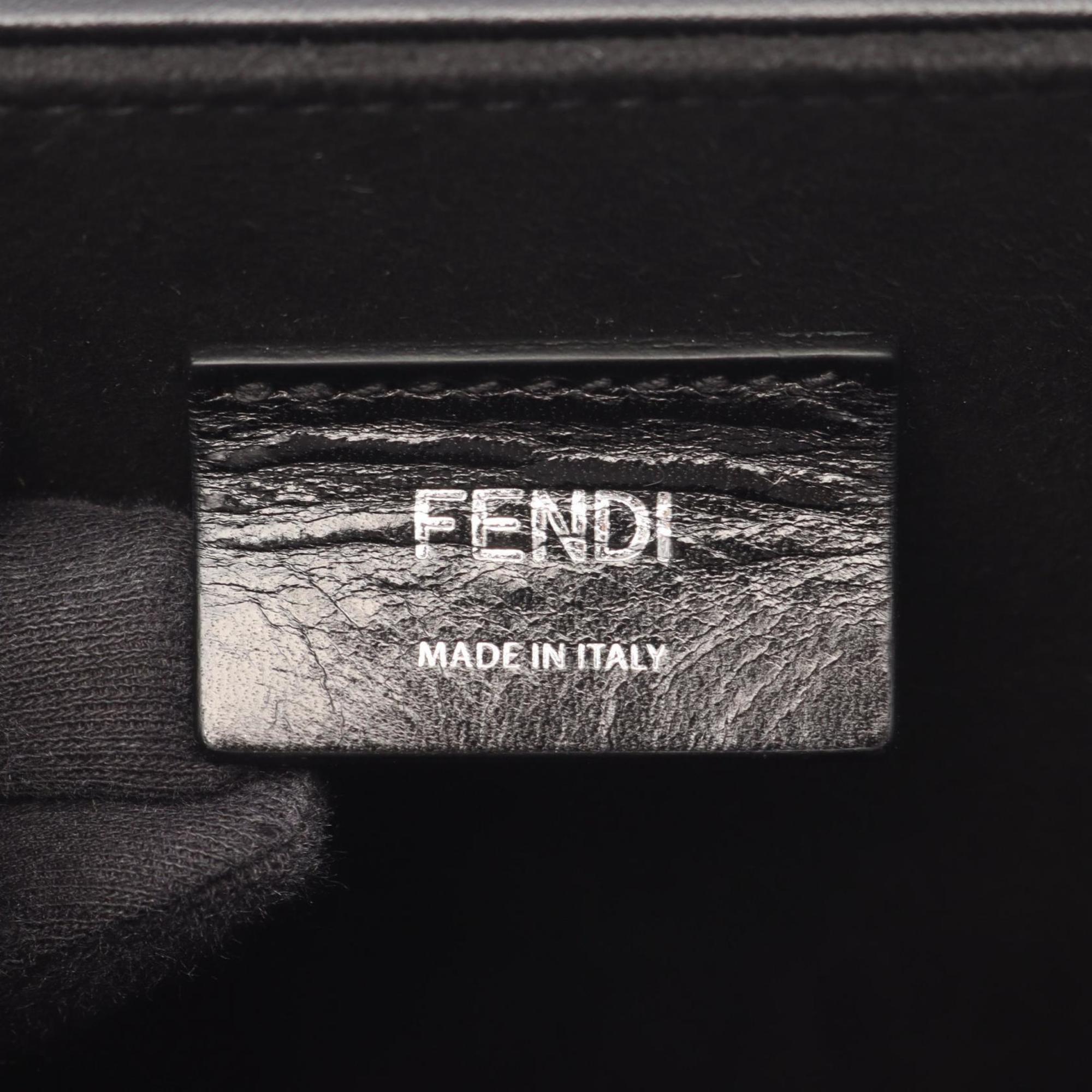 Fendi Black Leather Messenger Bag Shoulder Bag (Pre-Owned)
