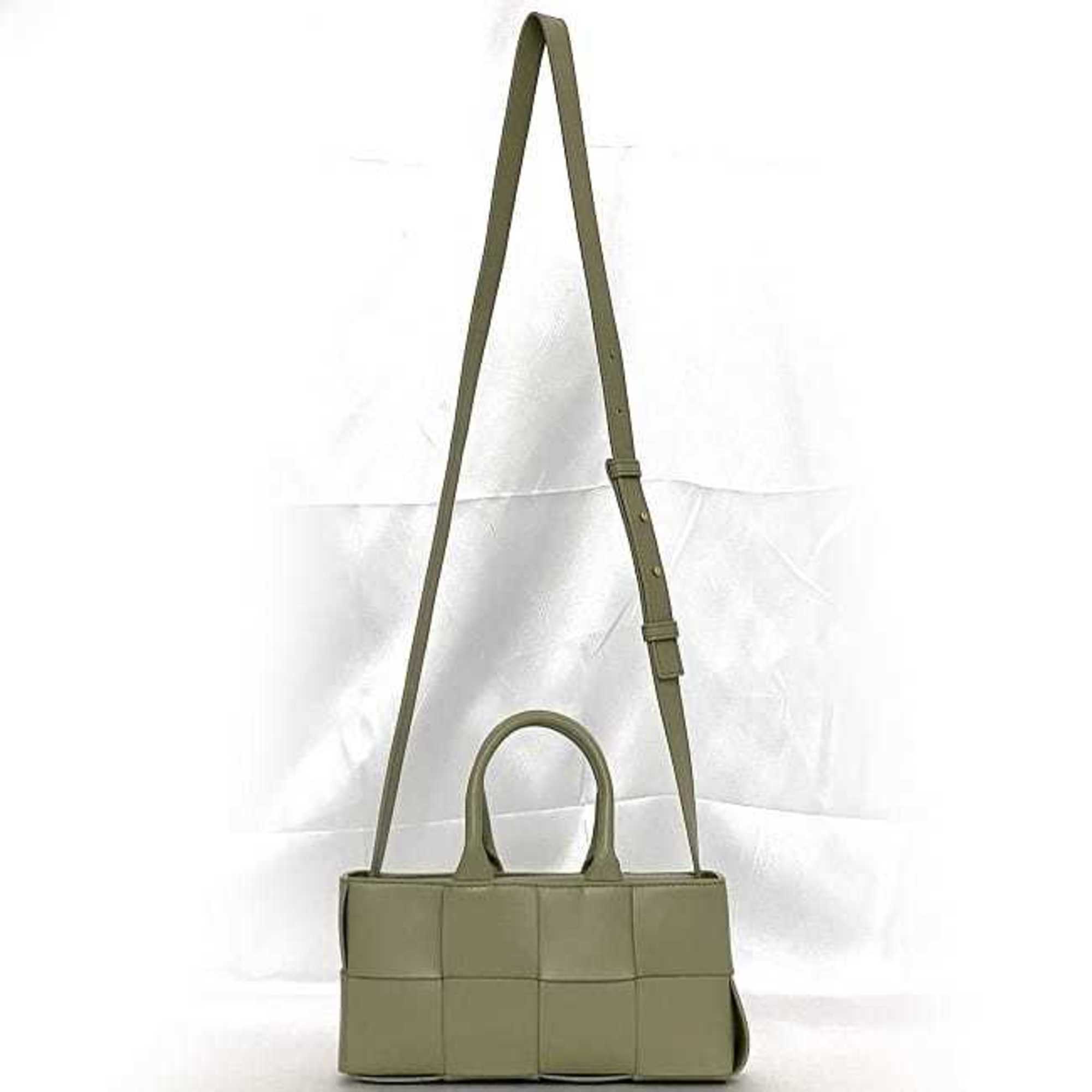 Bottega Veneta Light Green Leather Handbag Shoulder Bag (Pre-Owned)