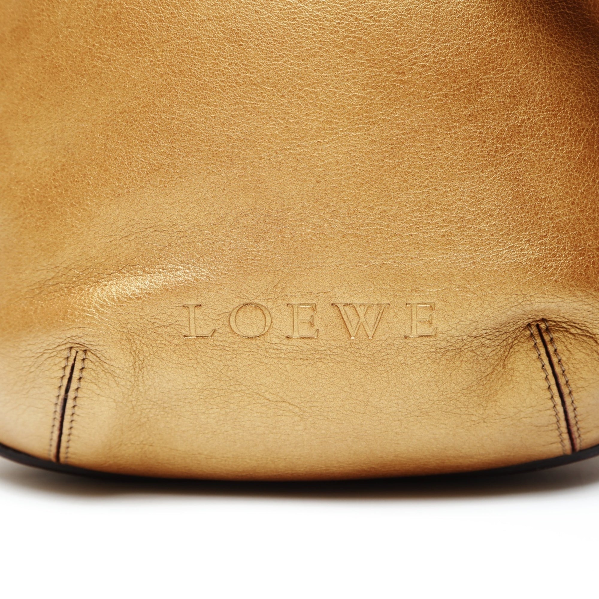 Loewe Gold Leather Tote Bag (Pre-Owned)