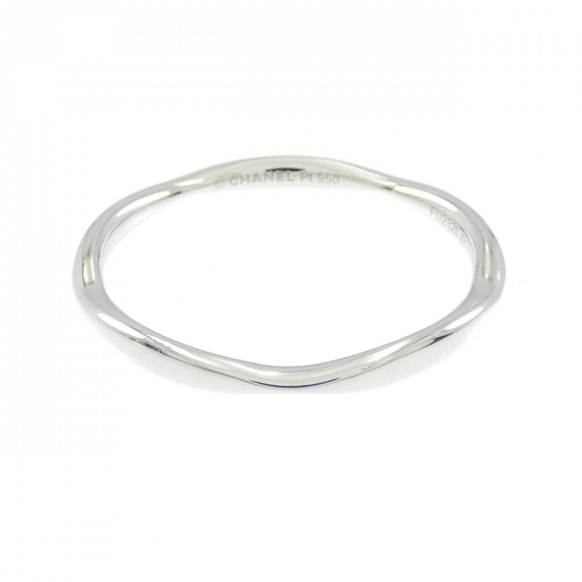 Chanel Camellia Band Ring (Pre-Owned)