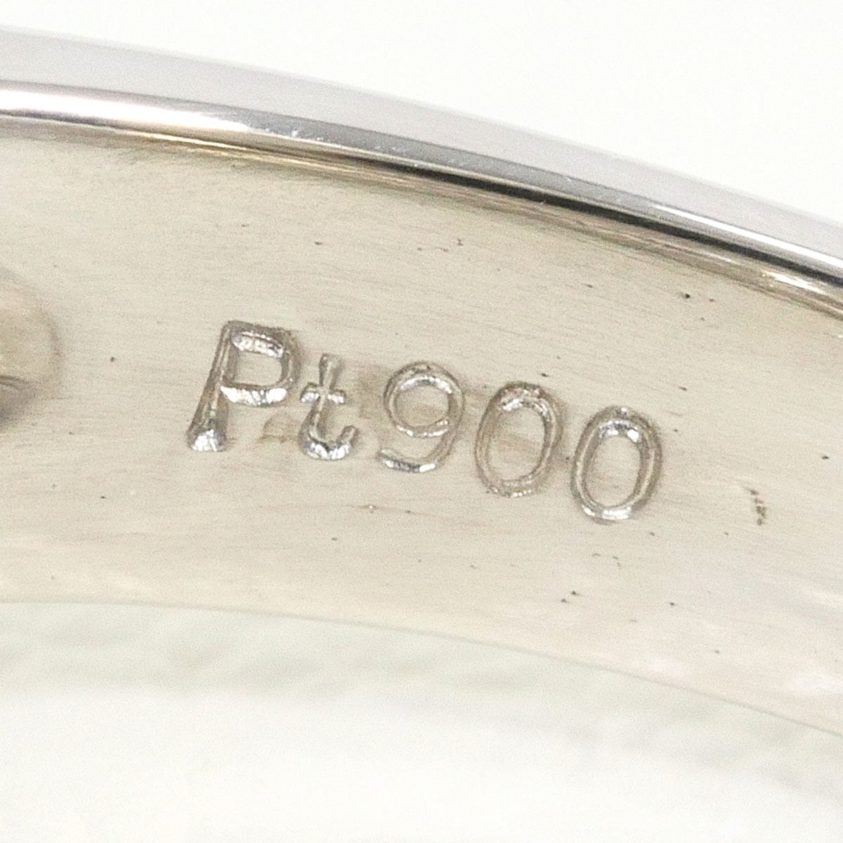 Unbranded Platinum Platinum 900 Band Ring (Pre-Owned)