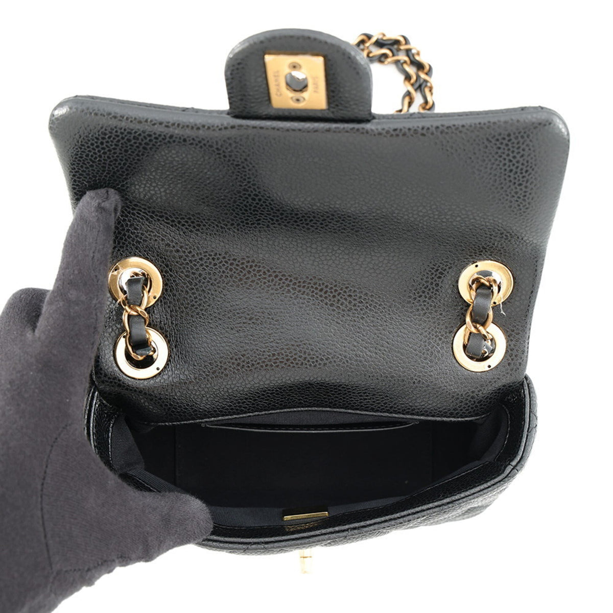 Chanel Matelasse Black Grained Calfskin Handbag Shoulder Bag (Pre-Owned)
