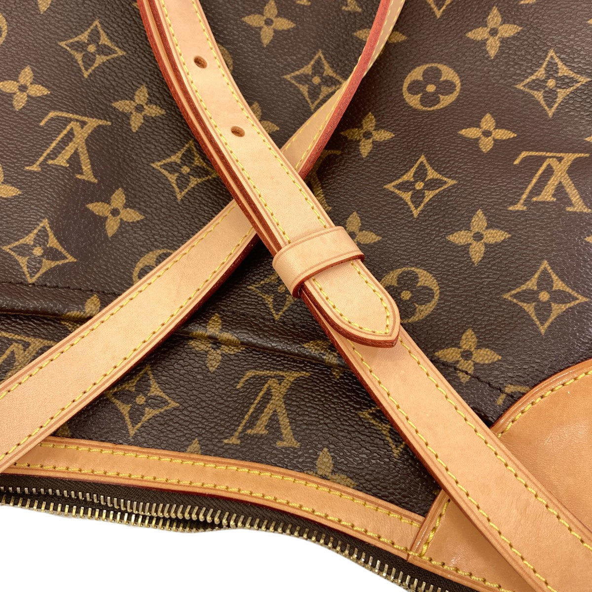 Louis Vuitton Monogram Monogram Shoulder Bag (Pre-Owned)