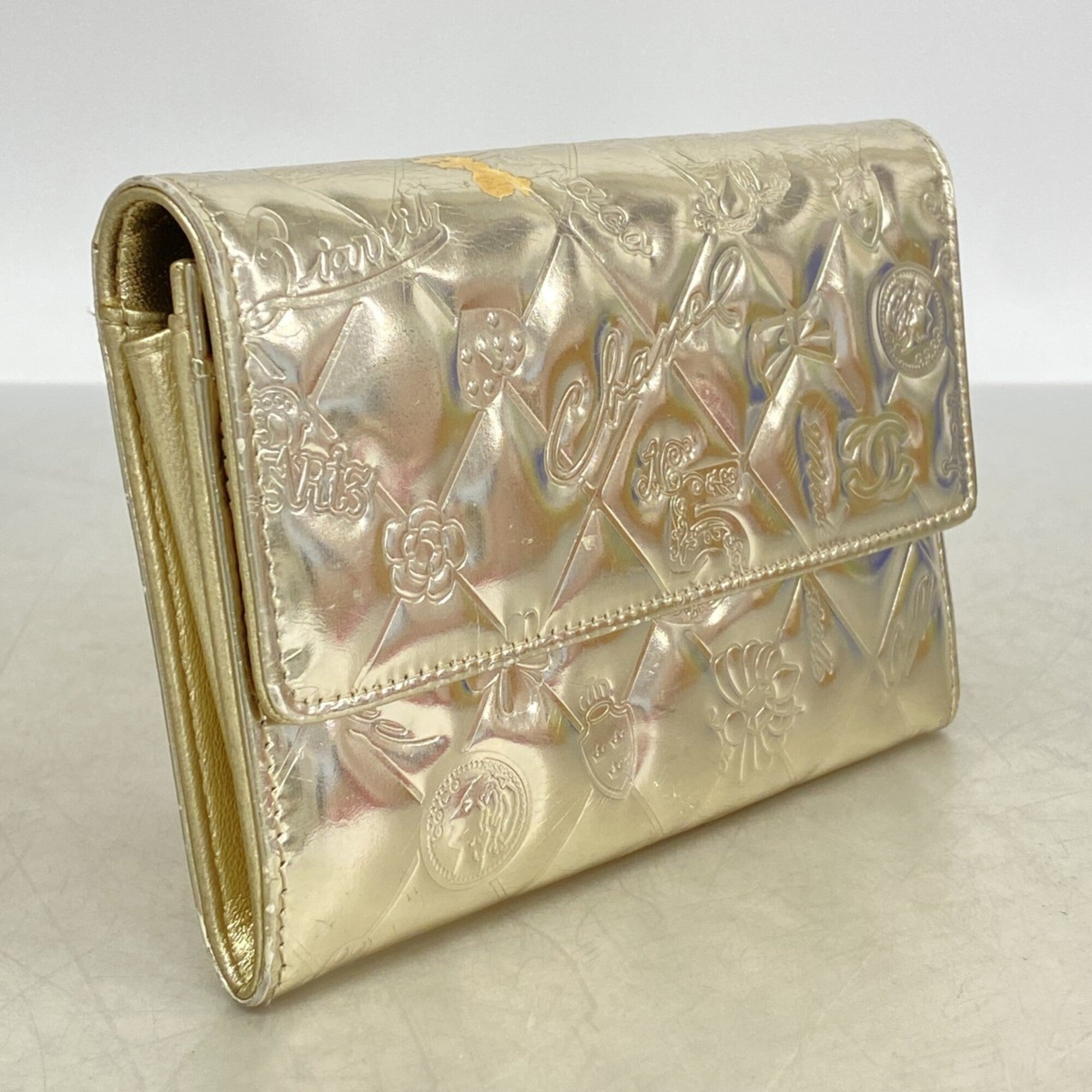 Chanel Champagne Gold Patent Leather Wallet (Bi-Fold) (Pre-Owned)