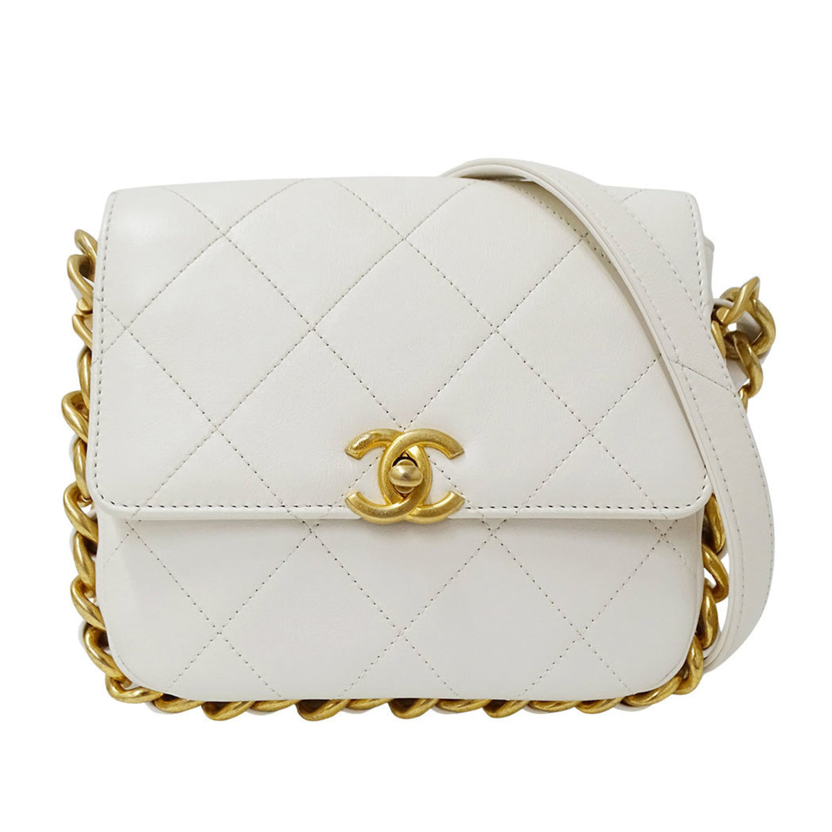 Chanel White Leather Shoulder Bag (Pre-Owned)