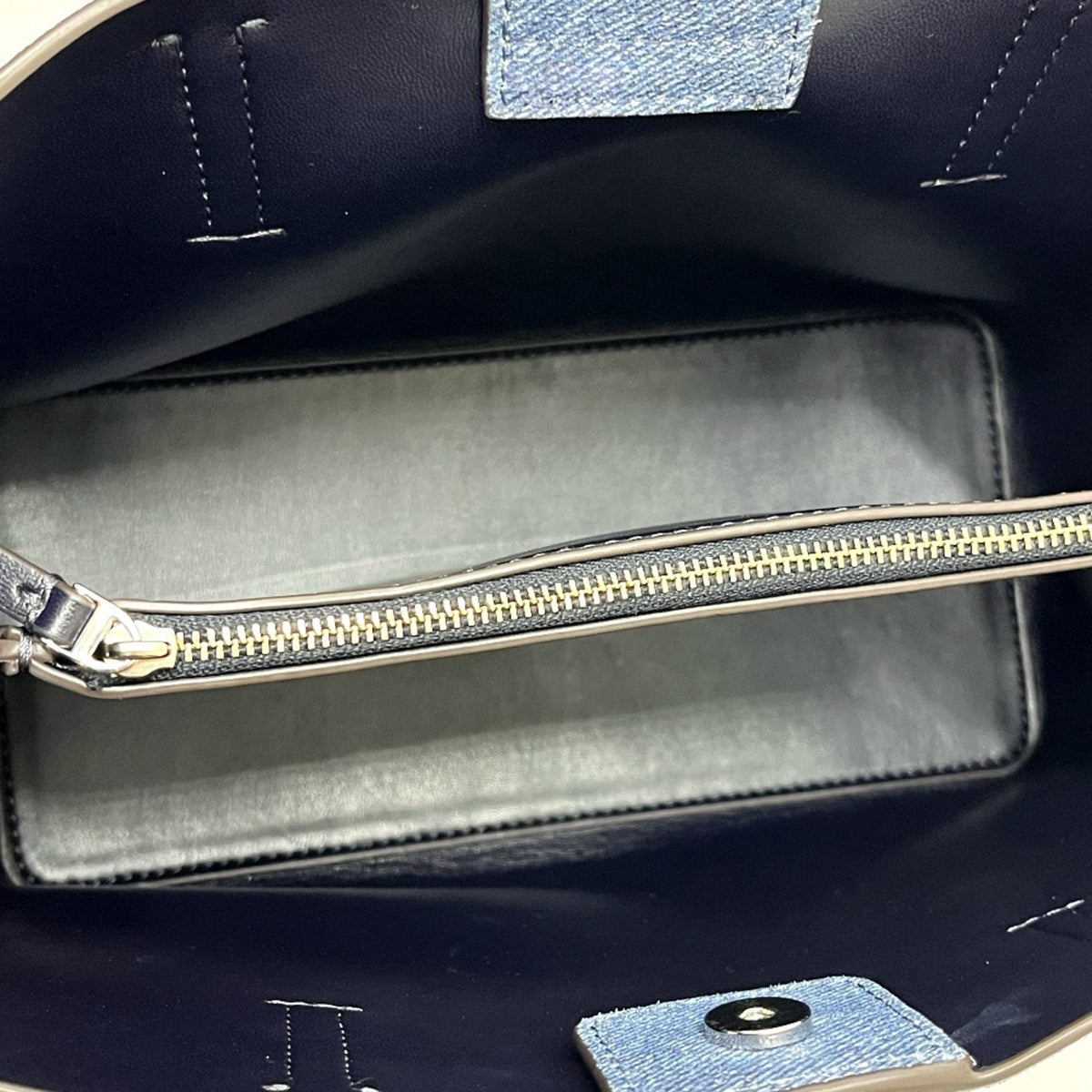 Tory Burch Blue Denim Tote Bag (Pre-Owned)