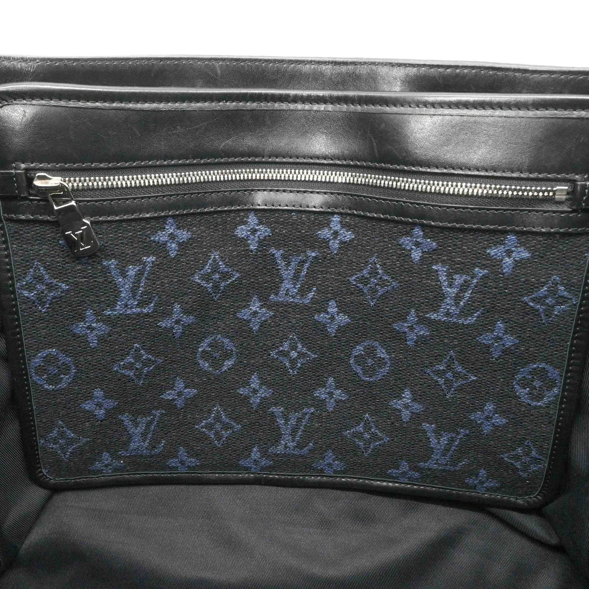 Louis Vuitton Black Navy Jacquard Leather Pouch Tote Bag (Pre-Owned)