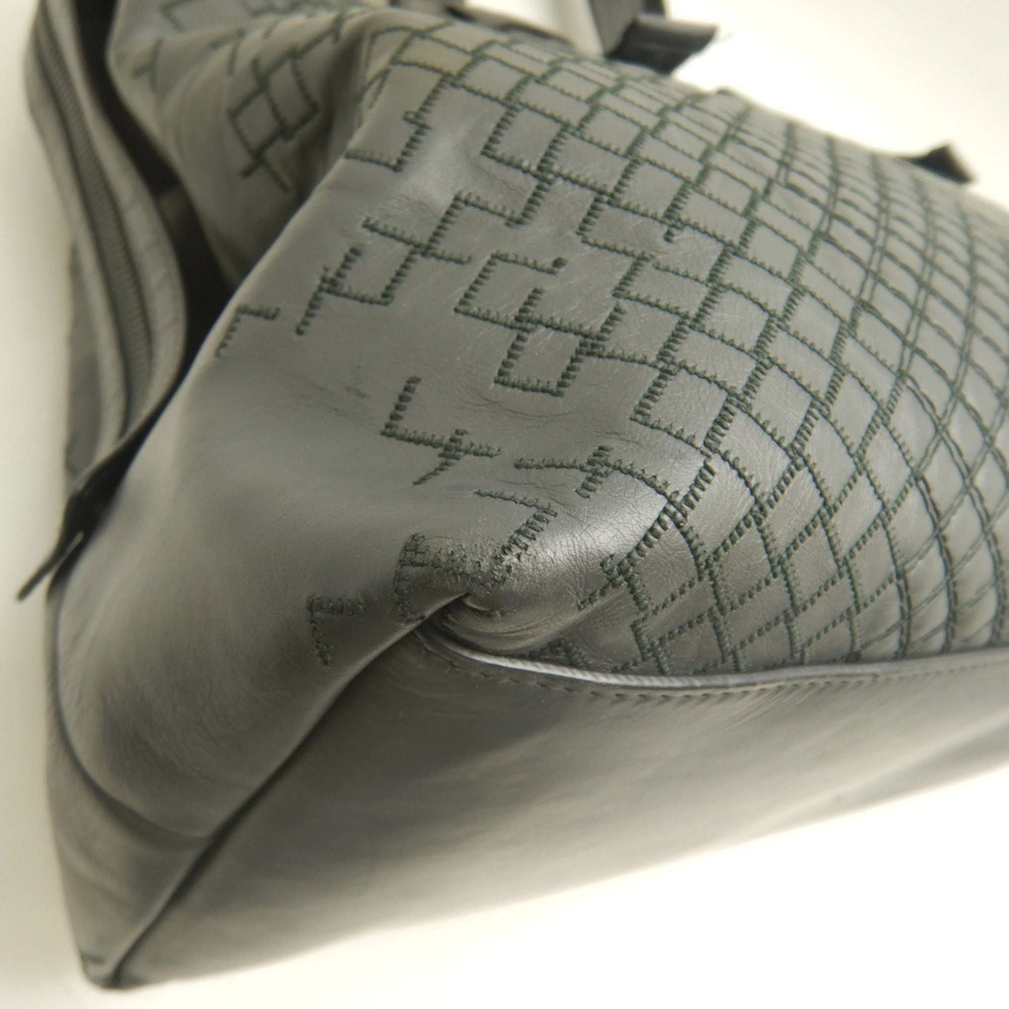 Bottega Veneta Intreccio Gray Intrecciato Tote Bag (Pre-Owned)