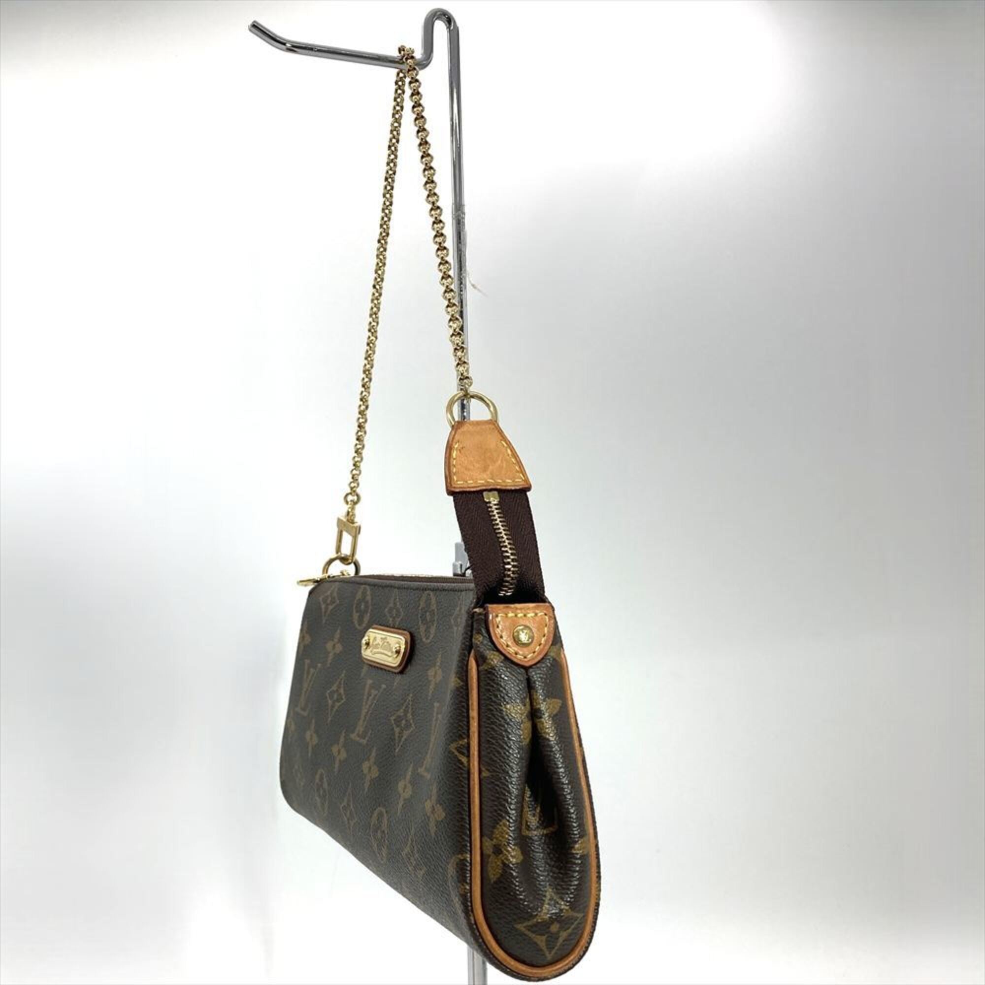 Louis Vuitton Brown Monogram Monogram Shoulder Bag (Pre-Owned)