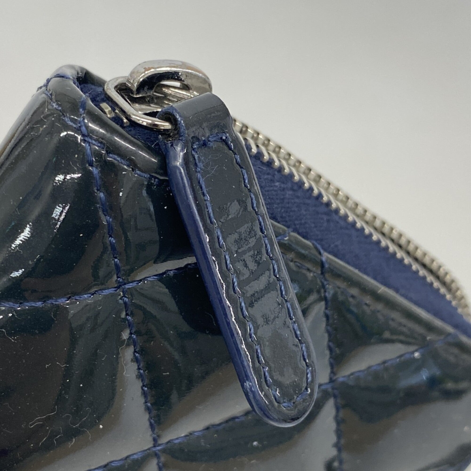 Chanel Navy Patent Leather Coin Purse/Coin Case (Pre-Owned)