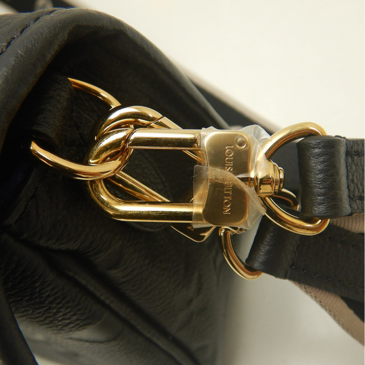Louis Vuitton Monogram Empreinte Noir Leather Shoulder Bag (Pre-Owned)
