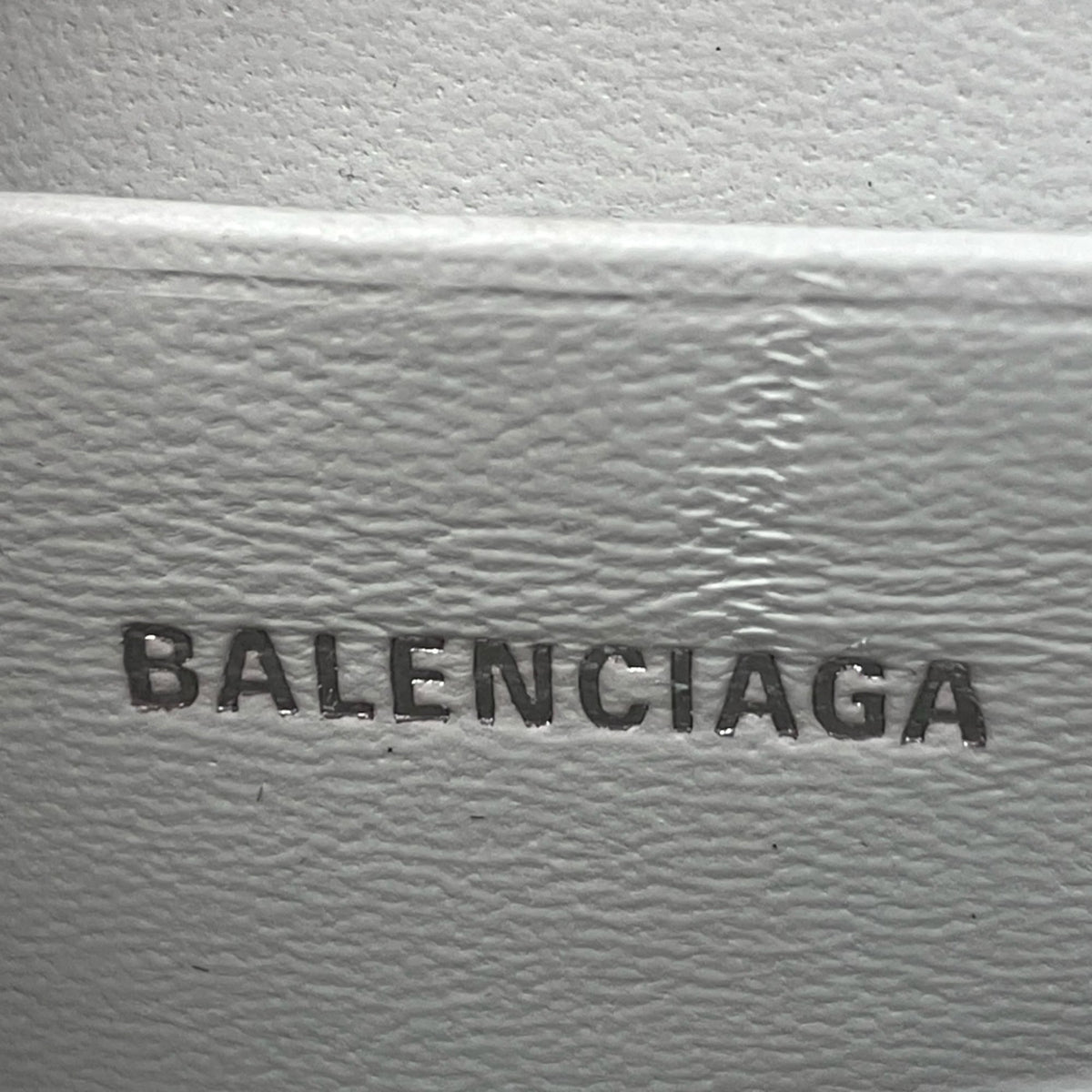 Balenciaga White Leather Shoulder Bag (Pre-Owned)