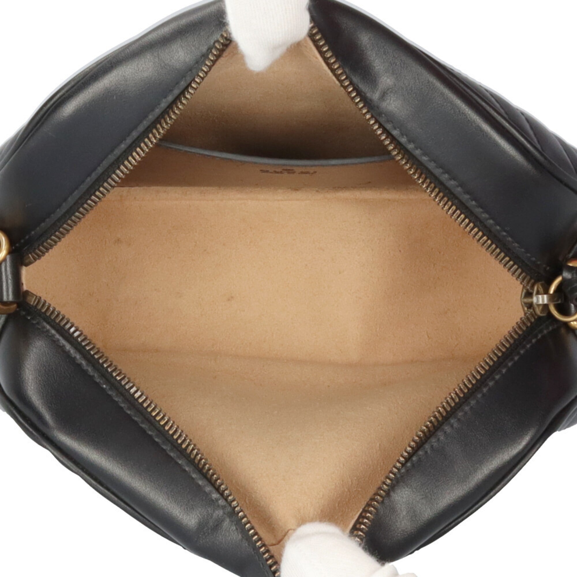 Gucci Gg Marmont Black Leather Handbag Shoulder Bag (Pre-Owned)