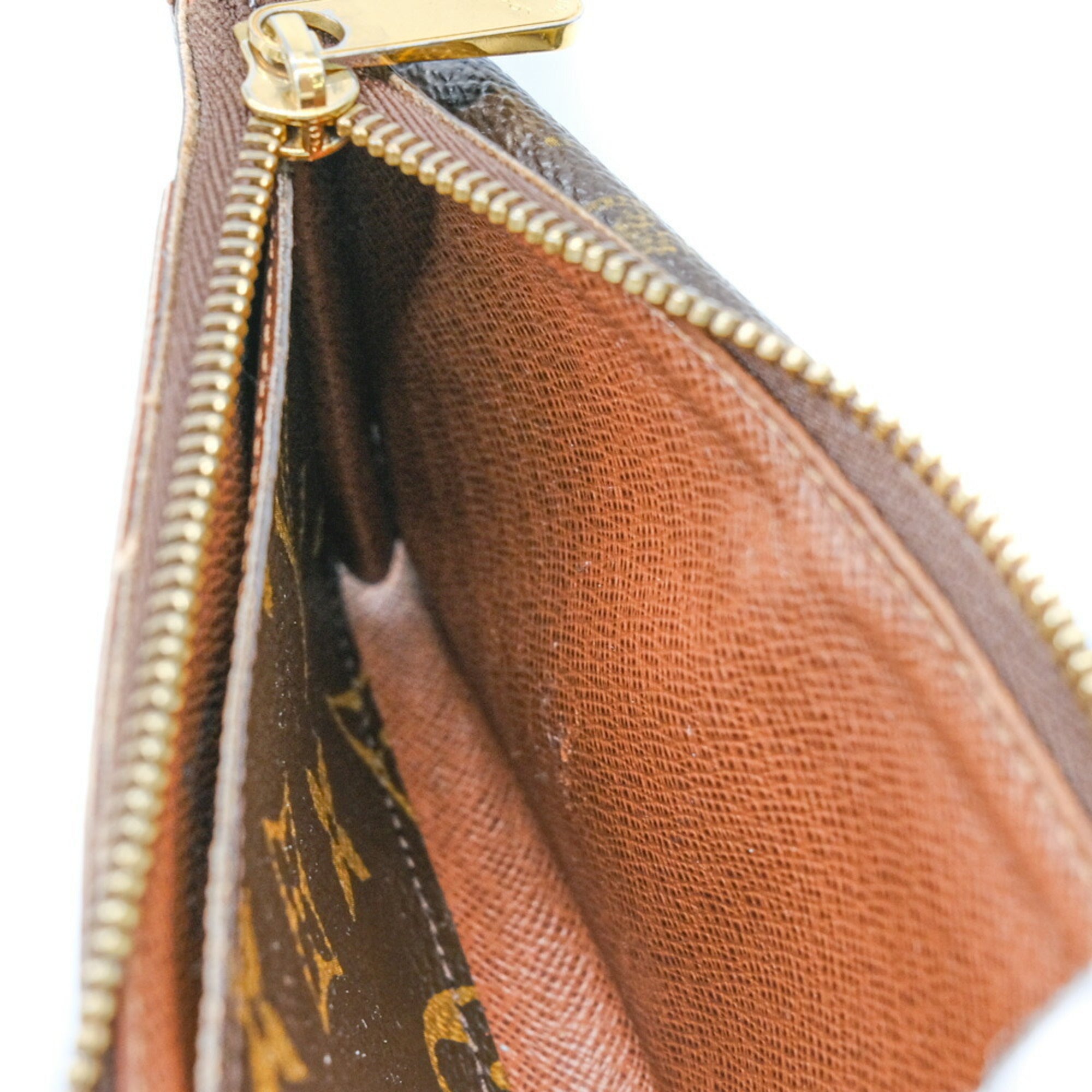 Louis Vuitton Brown Monogram Fanny Pack Pochette (Pre-Owned)