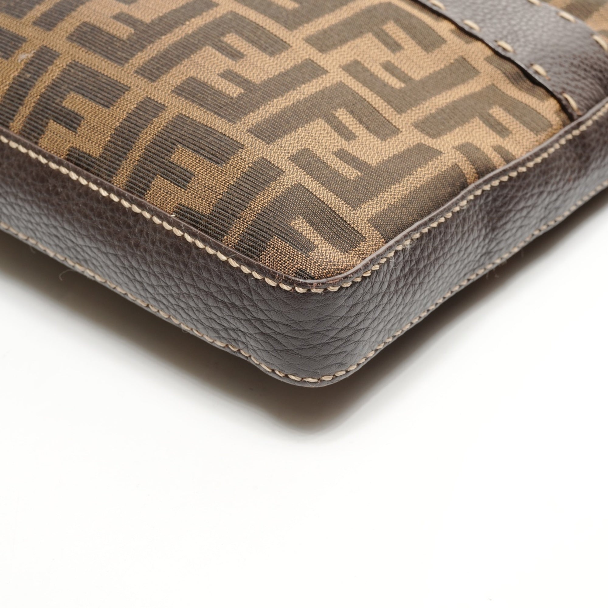 Fendi Zucca Brown Canvas Shoulder Bag (Pre-Owned)