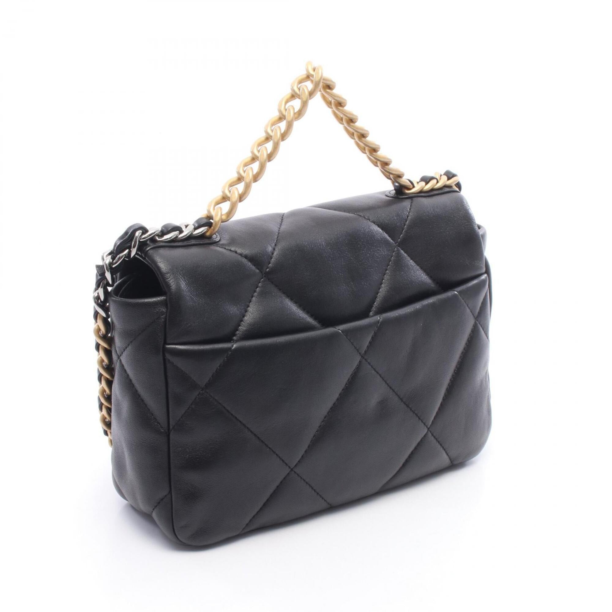 Chanel Black Leather Handbag Shoulder Bag (Pre-Owned)