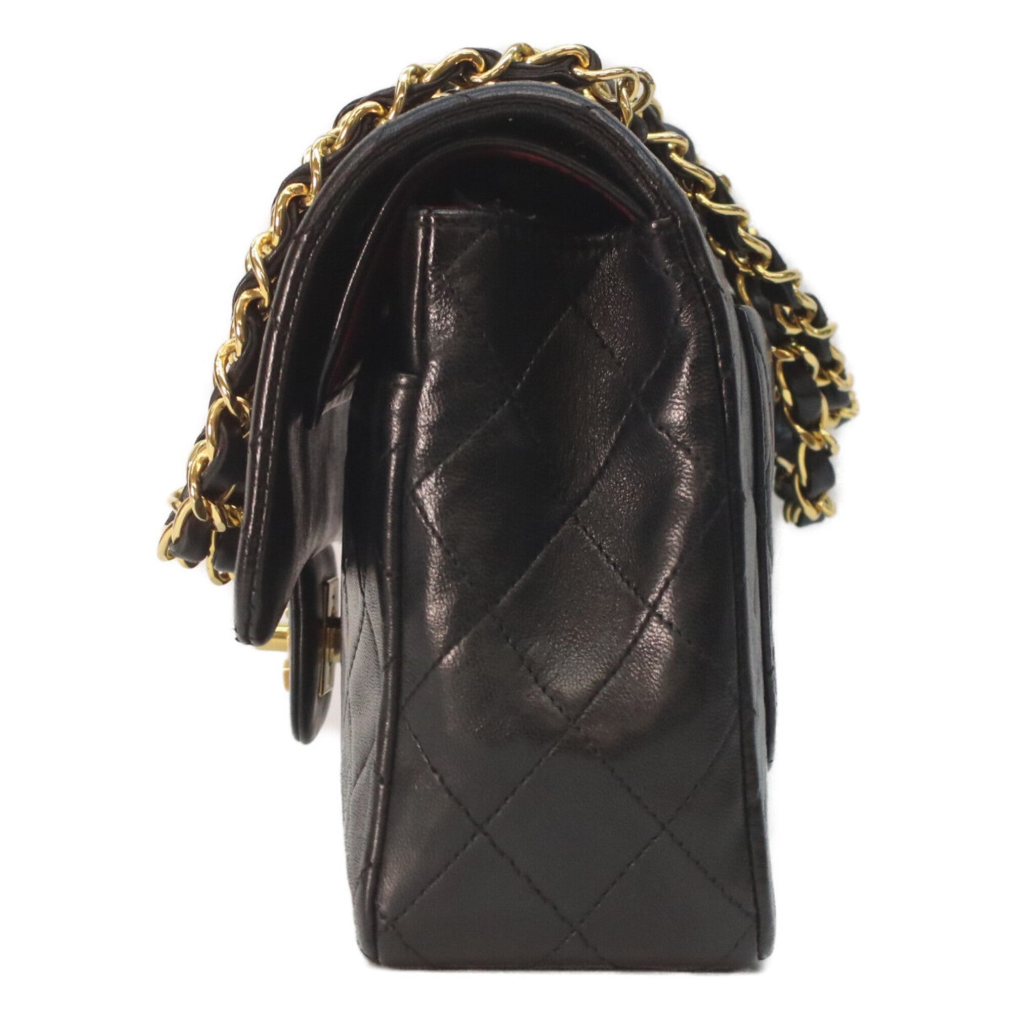 Chanel Black Leather Shoulder Bag (Pre-Owned)