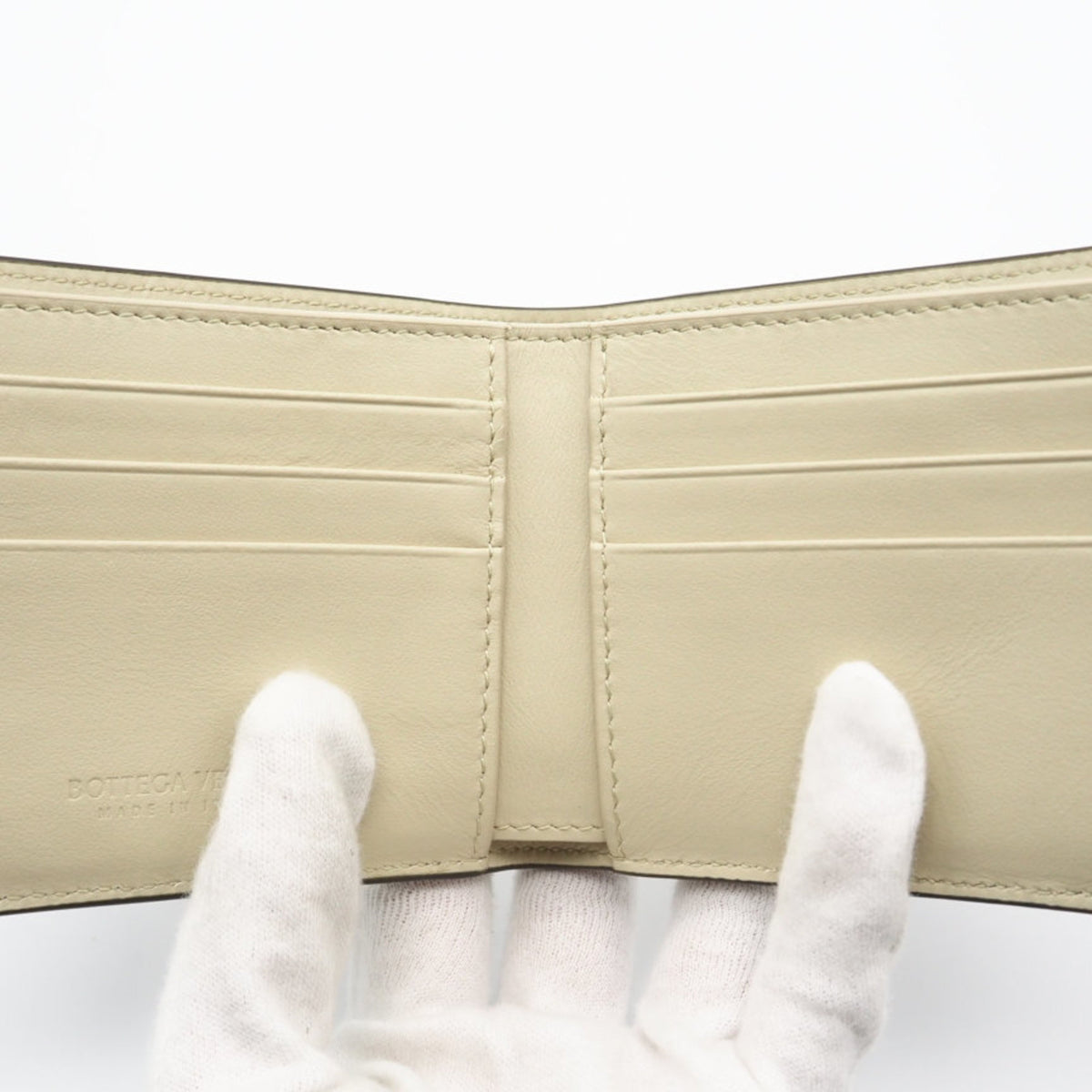 Bottega Veneta Khaki Leather Wallet (Bi-Fold) (Pre-Owned)