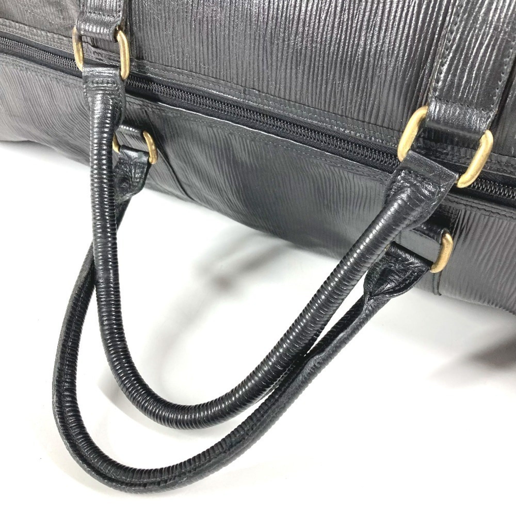 Fendi Black Leather Boston Bag Handbag (Pre-Owned)