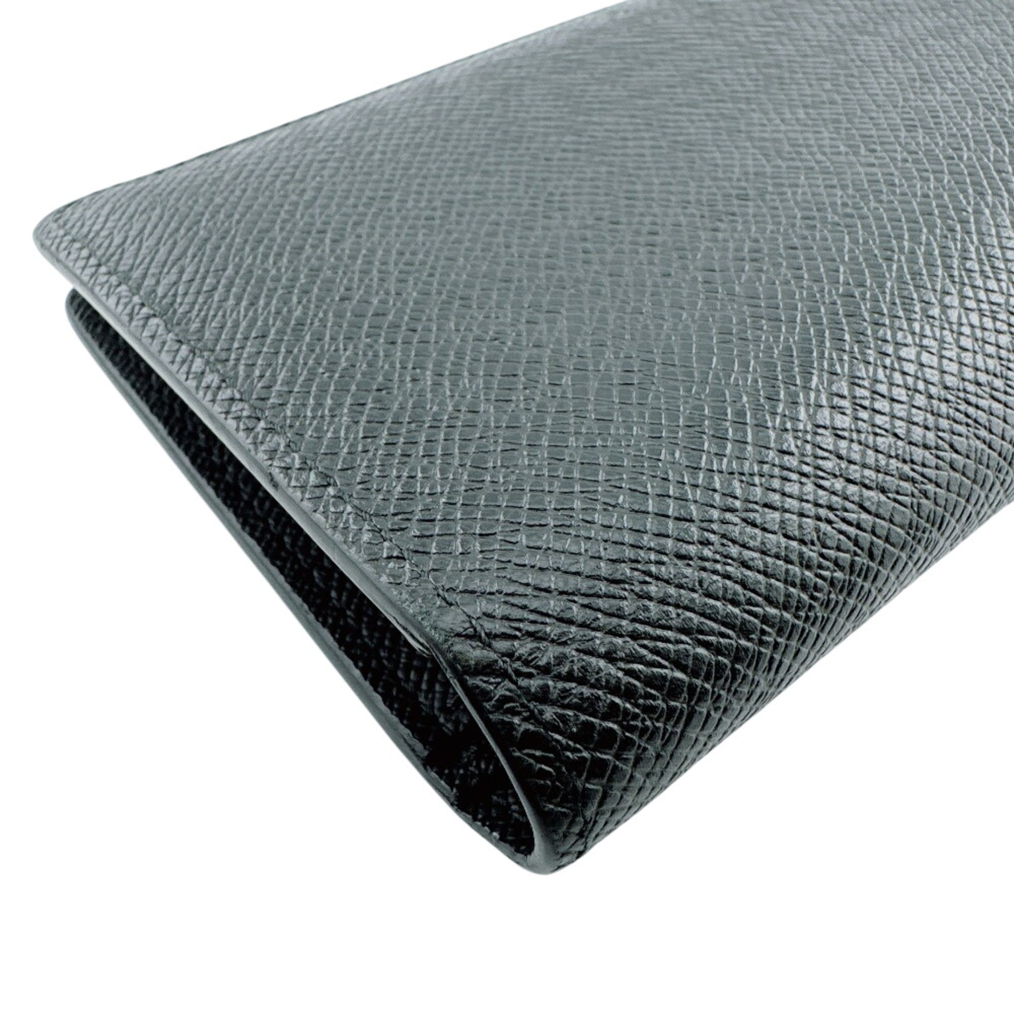 Louis Vuitton Taiga Black Leather Long Wallet (Bi-Fold) (Pre-Owned)